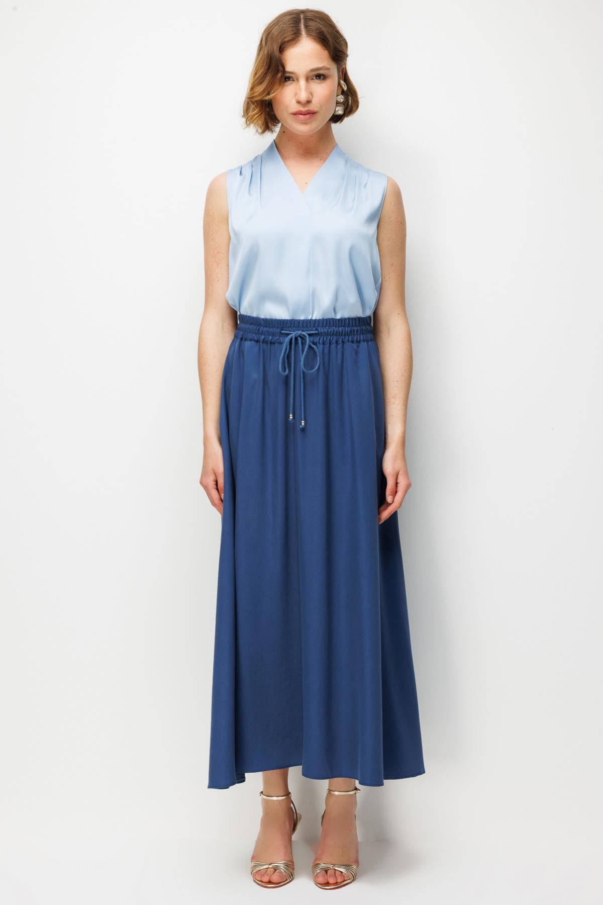 Beli Bağcıklı Lastikli Maksi Etek