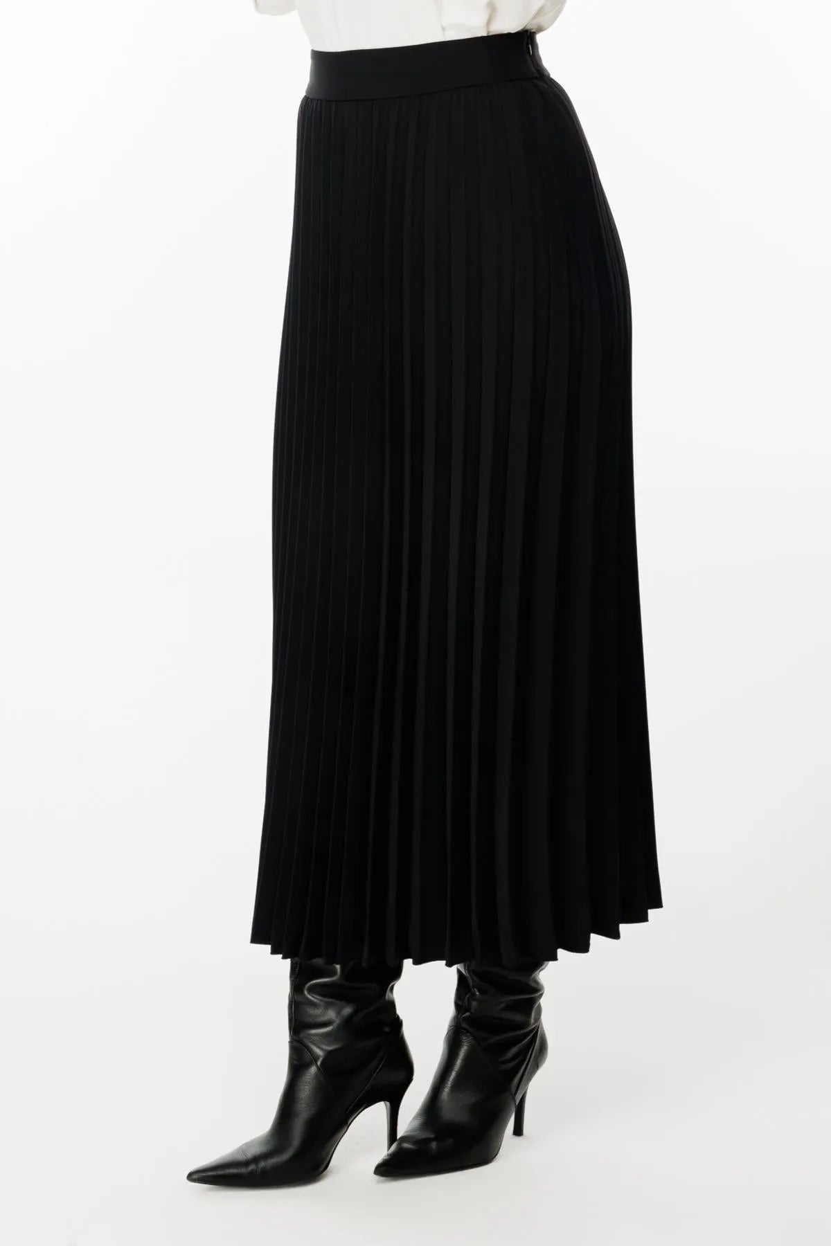 Maxi Length Pleated Plus Size Skirt