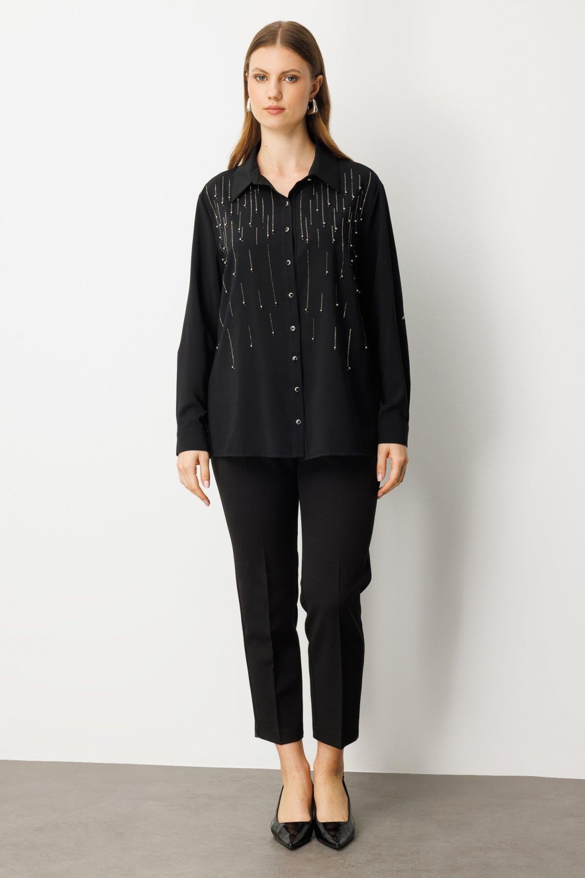 Önü Taşlı Boncuklu Büyük Beden Bluz