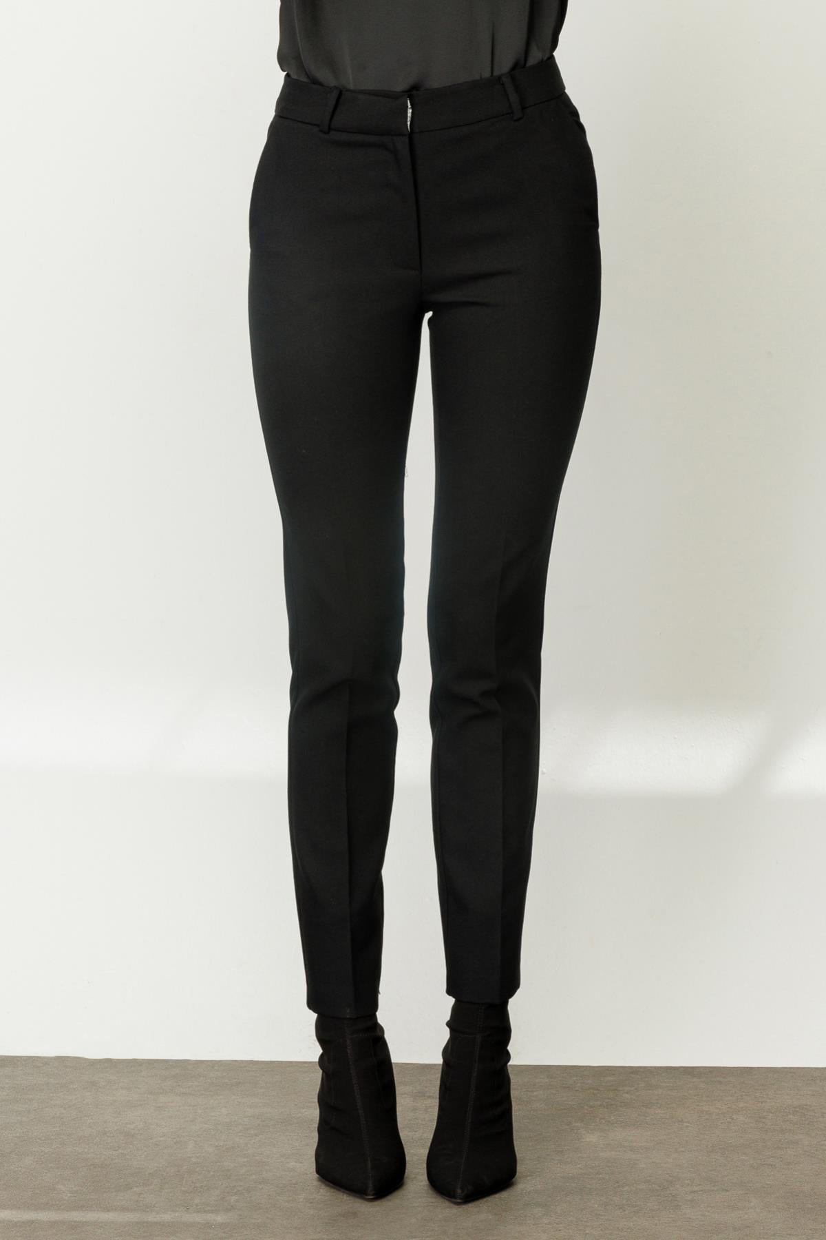 Women's Skinny Leg Trousers with Pockets