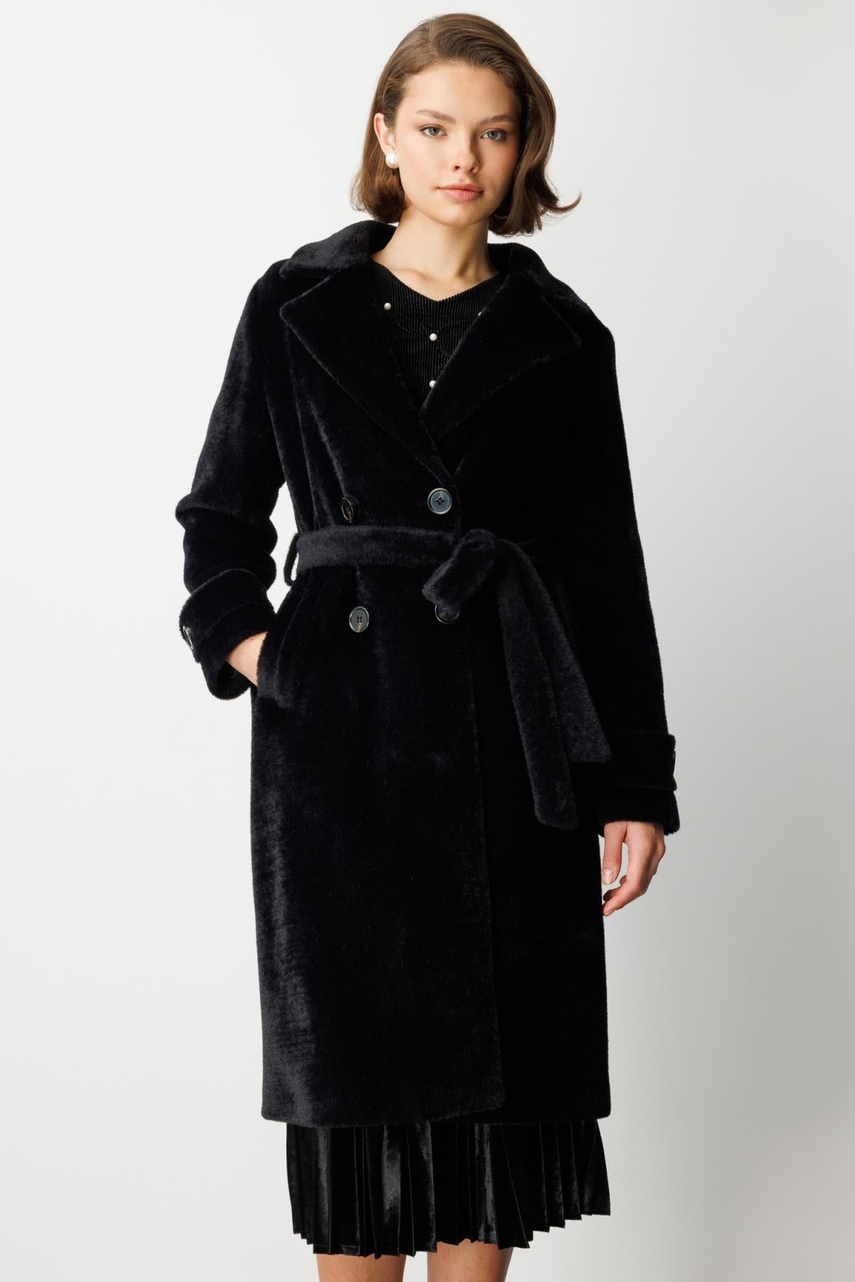 Beli Kuşaklı Peluş Kaban