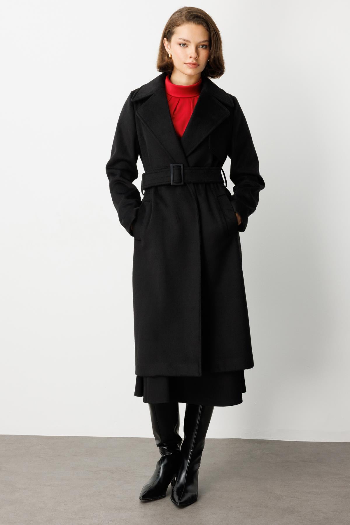 Beli Kuşaklı Kruvaze Kaşe Kaban