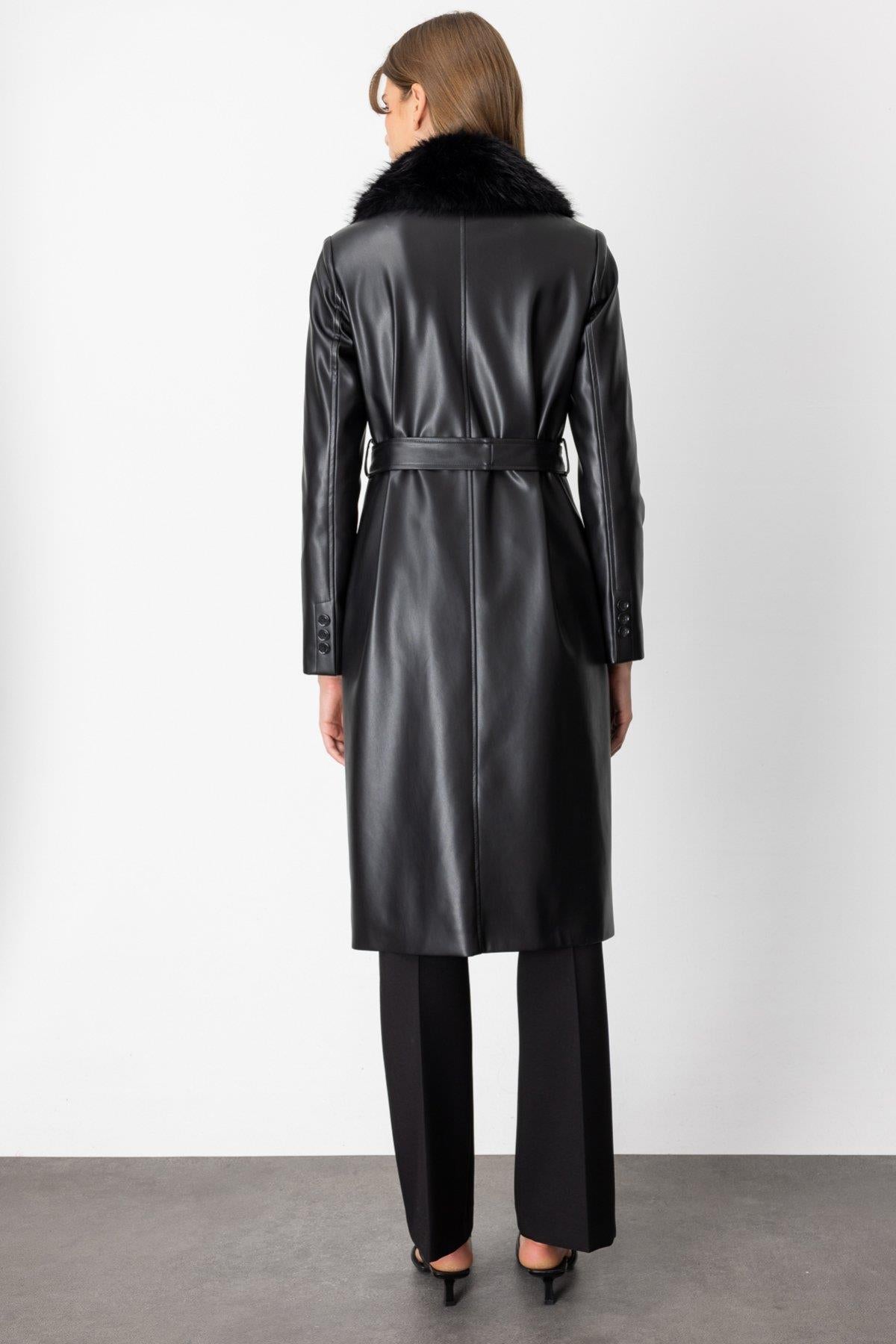 Yakası Kürklü Deri Trençkot