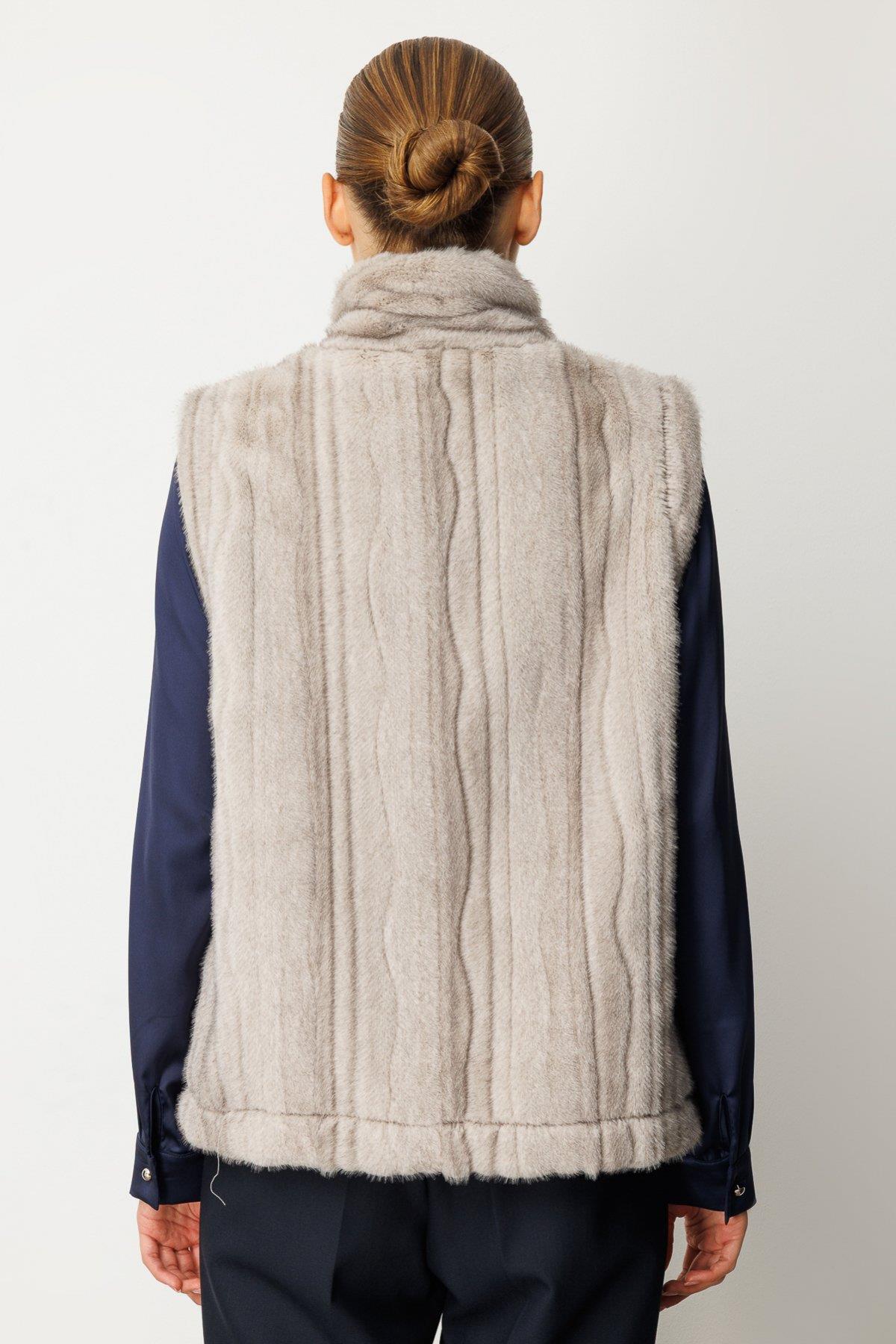 Çizgi Geçişli Peluş Yelek