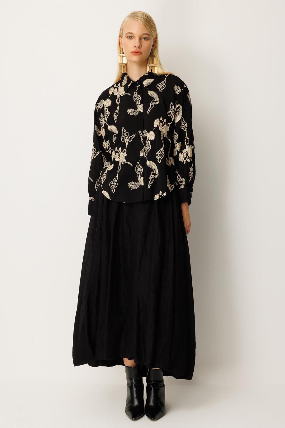 Chain Embroidery Shirt Skirt Set