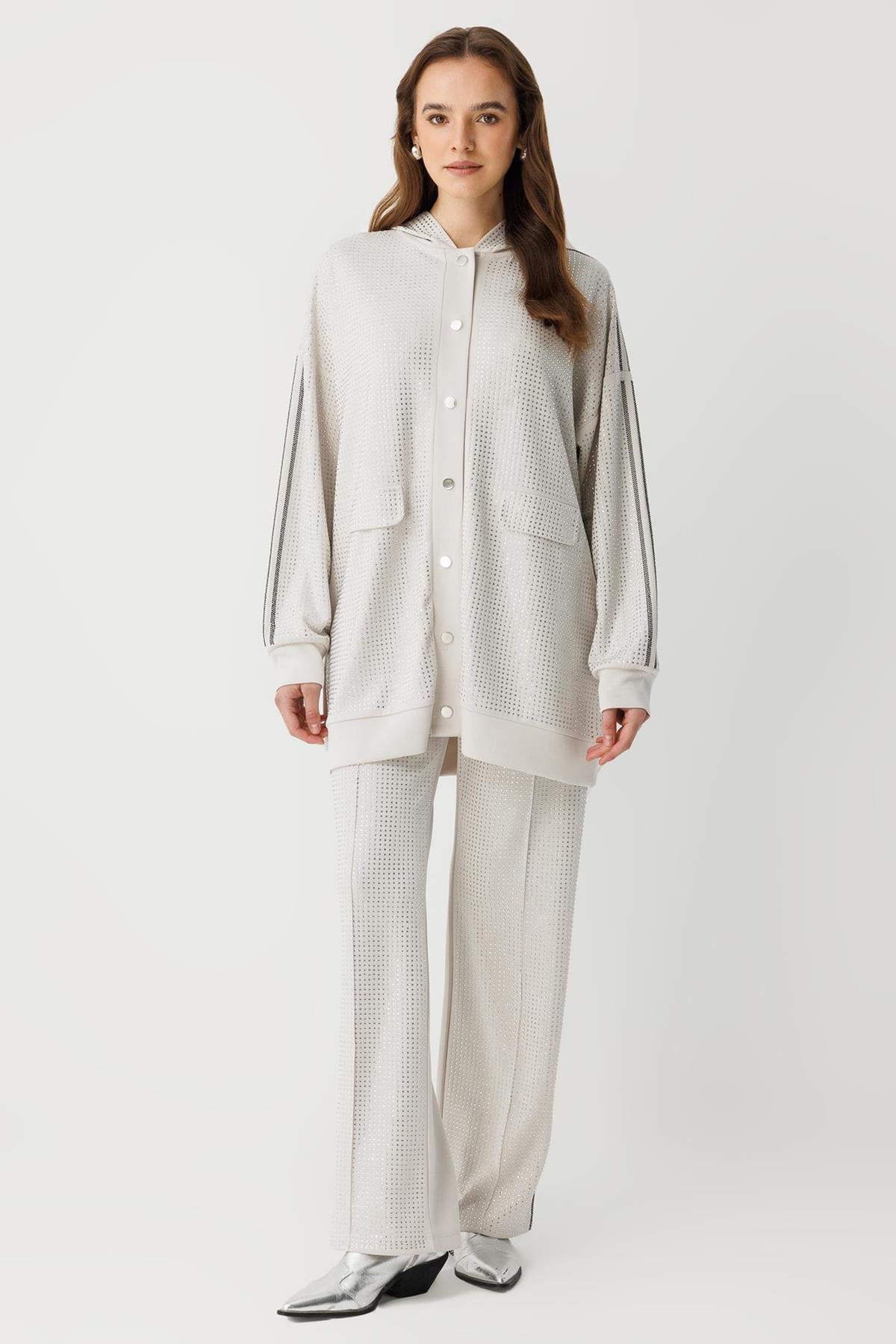 Işıltı Detaylı Kapüşonlu Ceket Ve Pantolon Takım