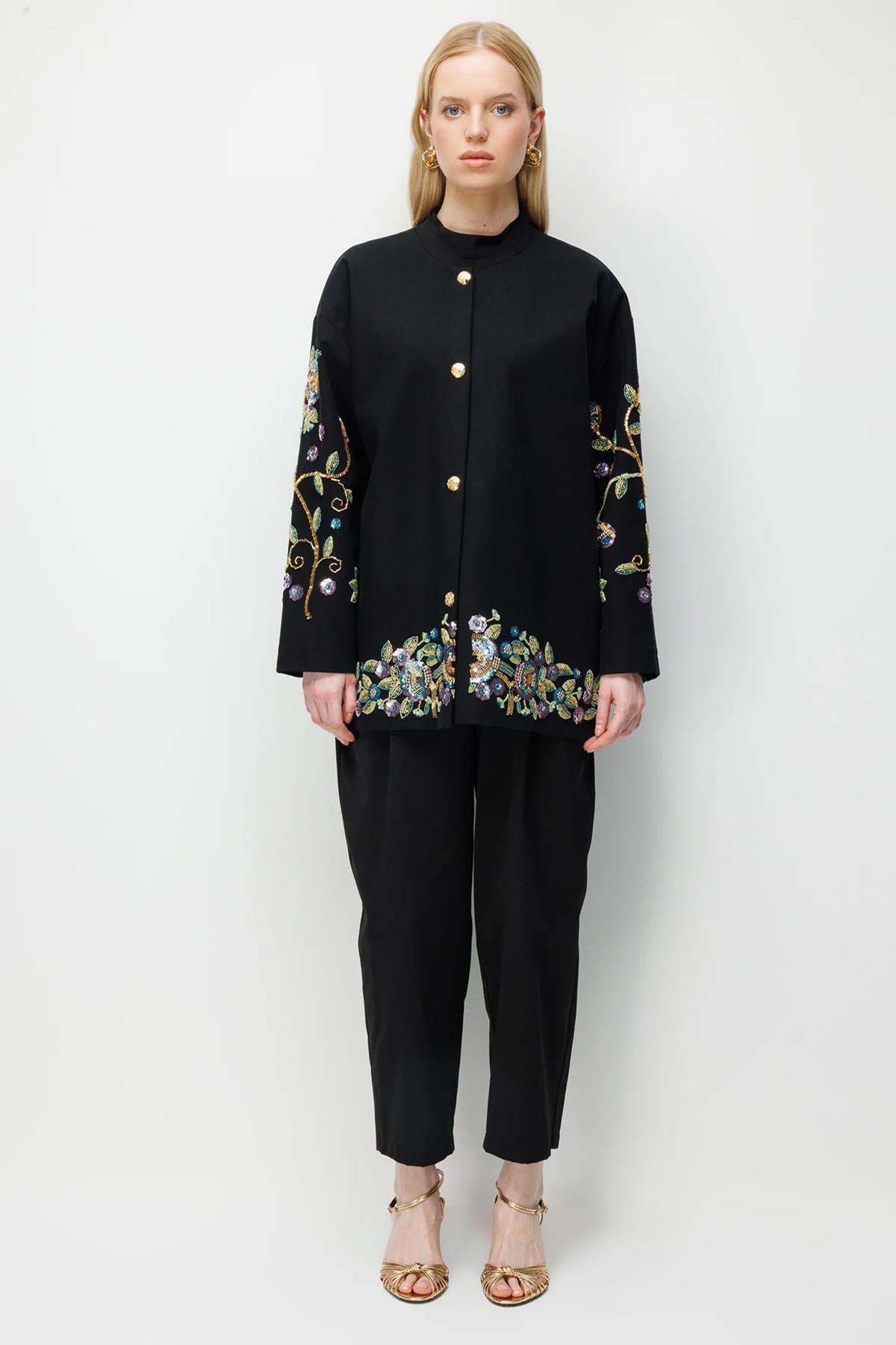 Boncuk İşlemeli Kanvas Ceket