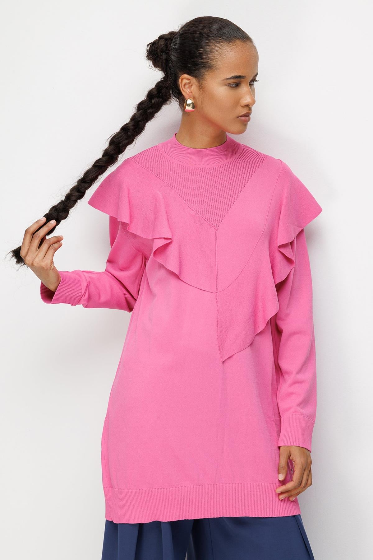 Ön Fırfır Detaylı Triko Tunik