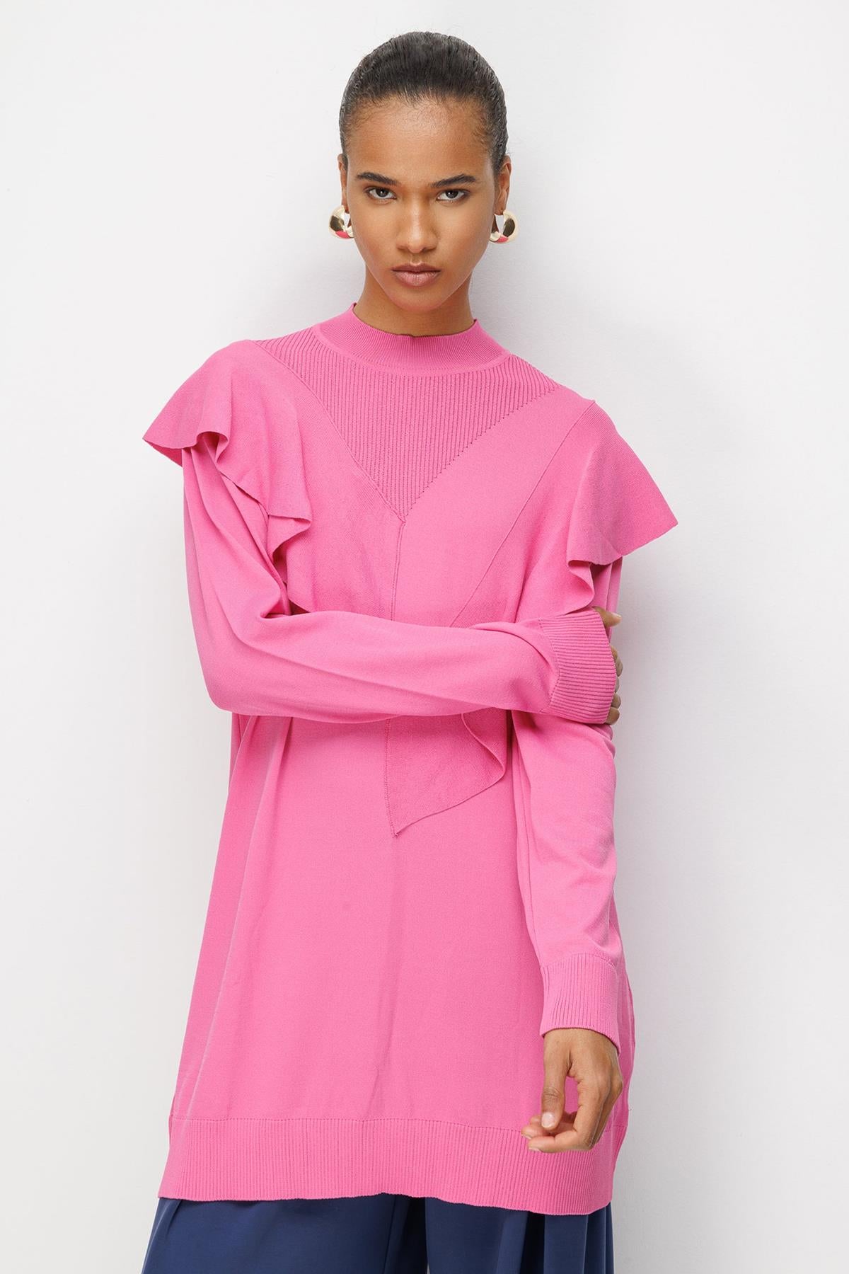 Ön Fırfır Detaylı Triko Tunik