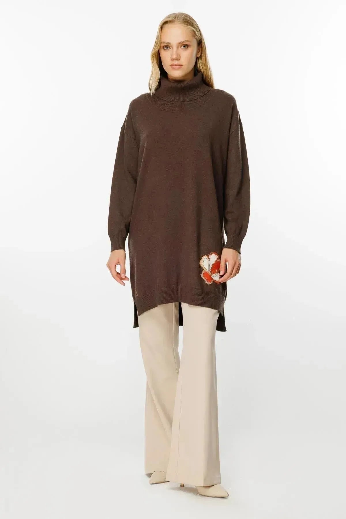 Cowl Neck Back Floral Patterned Knit Tunic