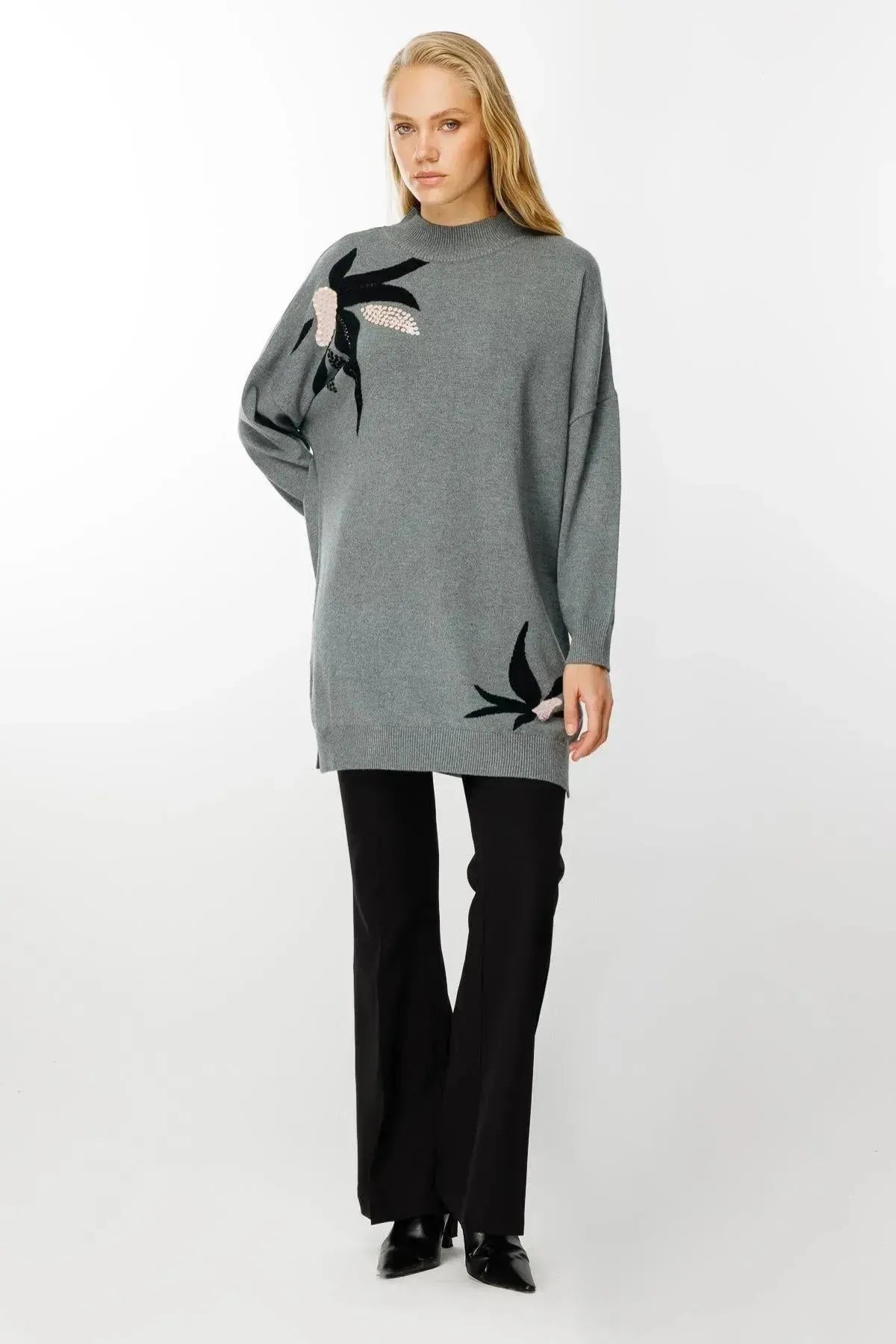 Leaf Patterned Knit Tunic
