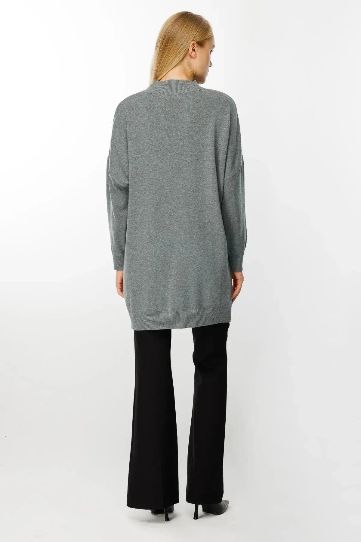 Leaf Patterned Knit Tunic