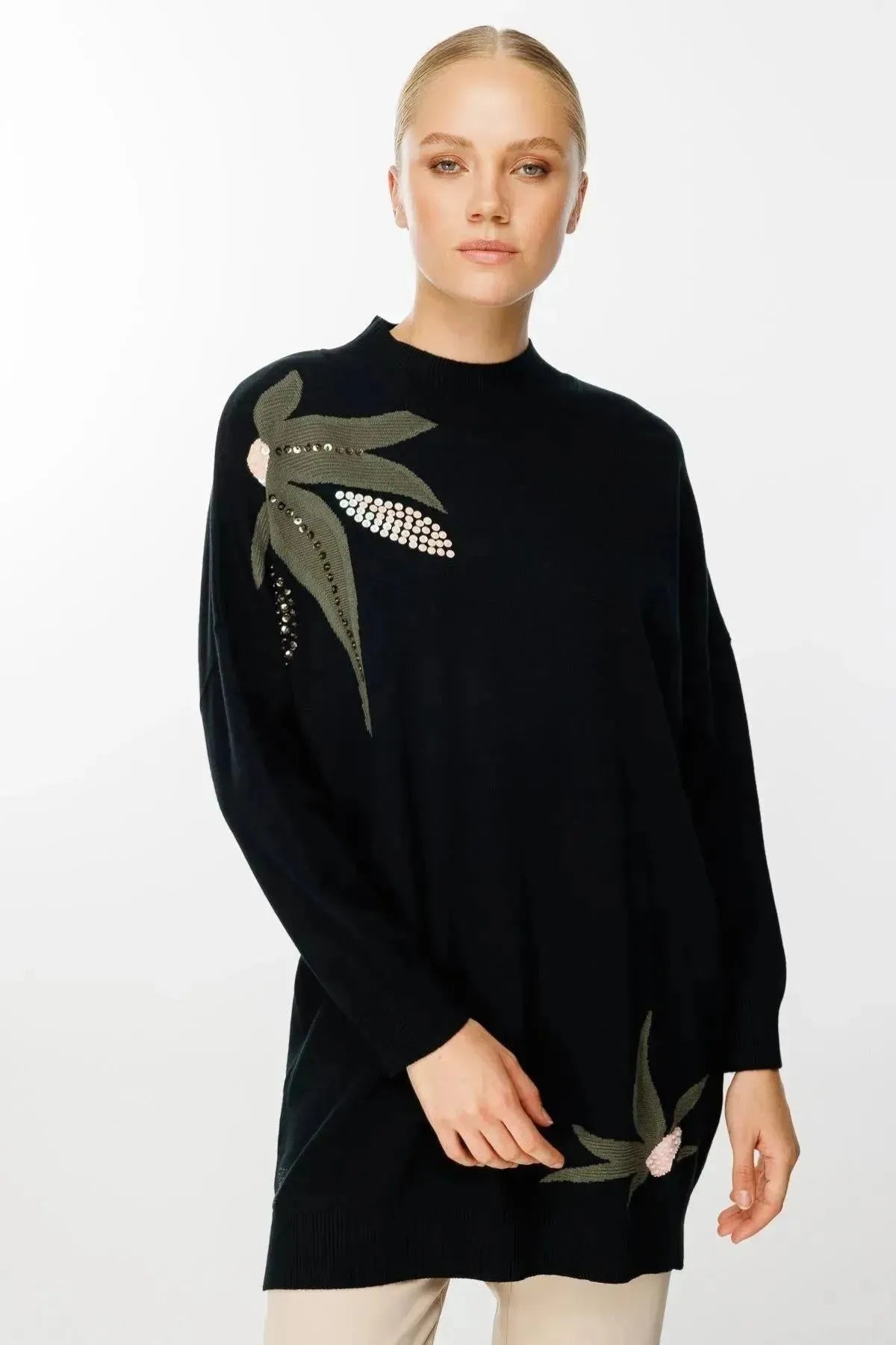 Leaf Patterned Knit Tunic