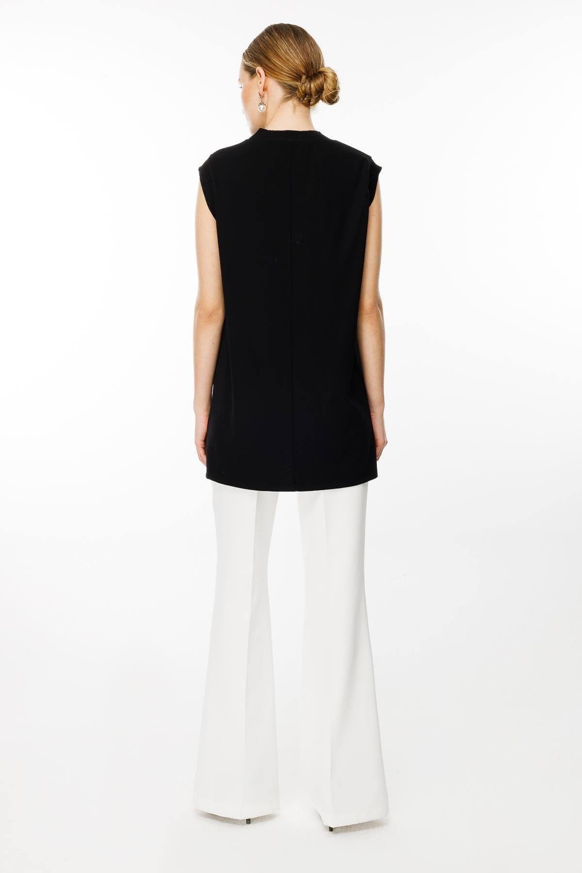 Sıfır Yaka Kolsuz Tunik