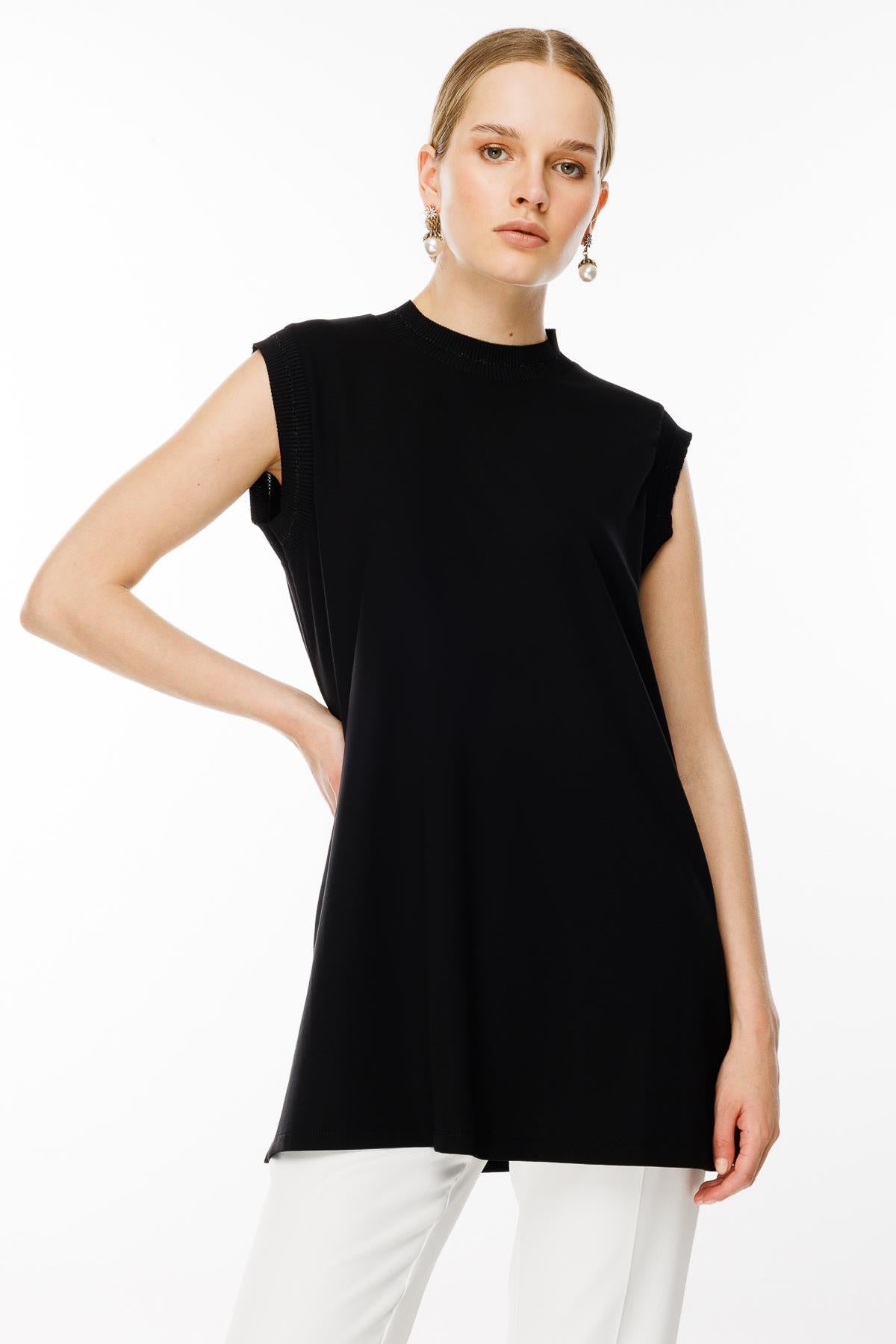 Sıfır Yaka Kolsuz Tunik