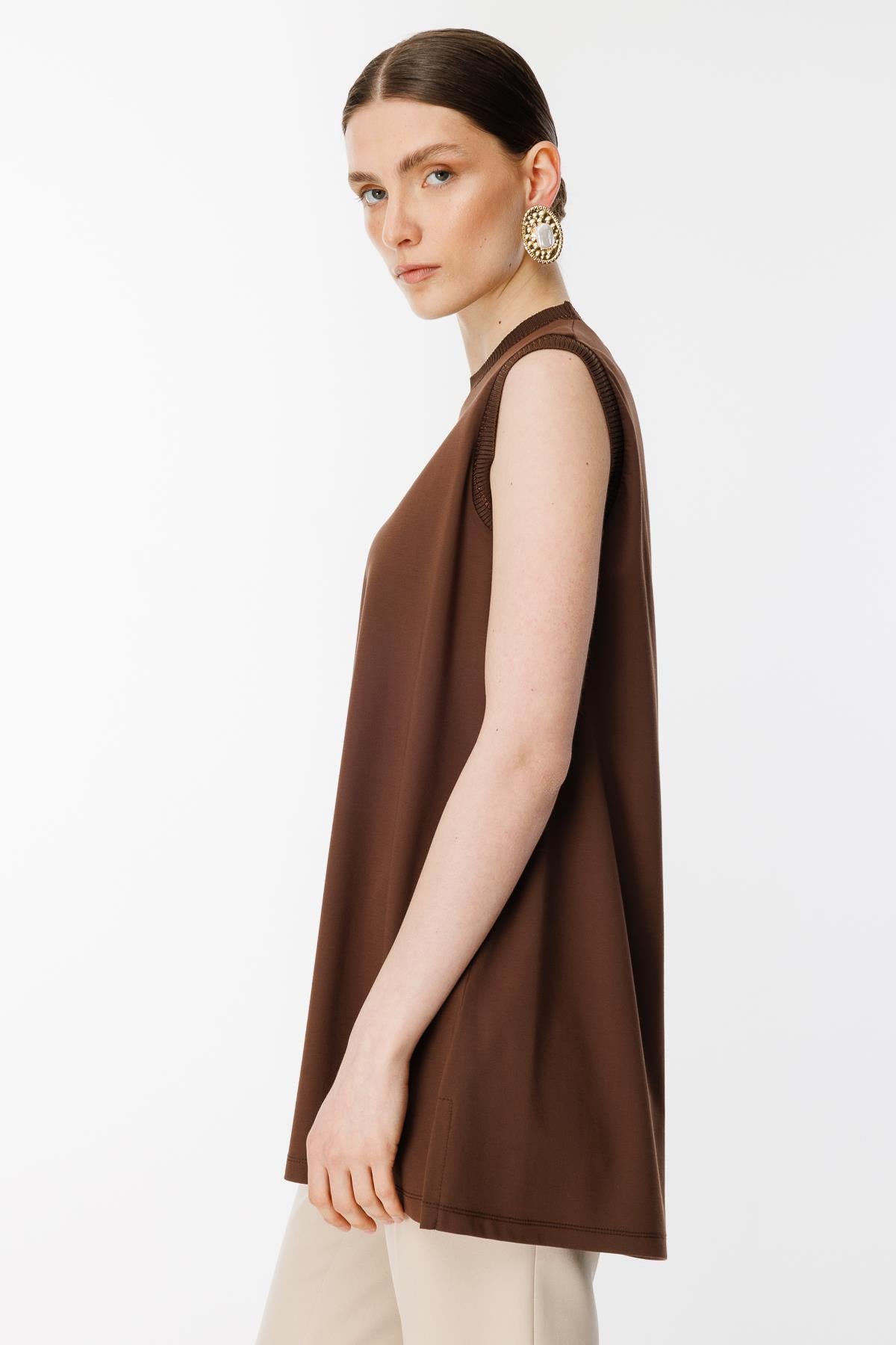 Sıfır Yaka Kolsuz Tunik