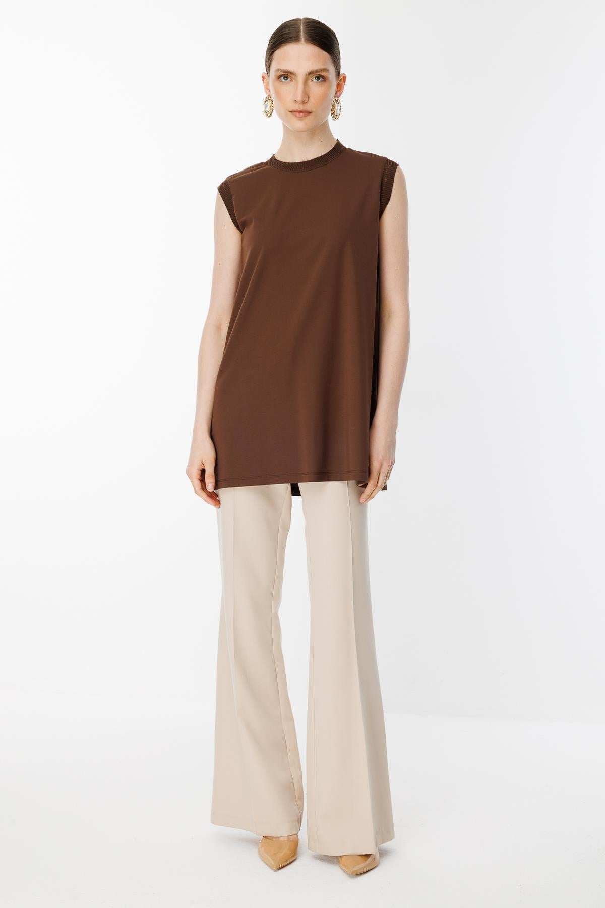 Sıfır Yaka Kolsuz Tunik