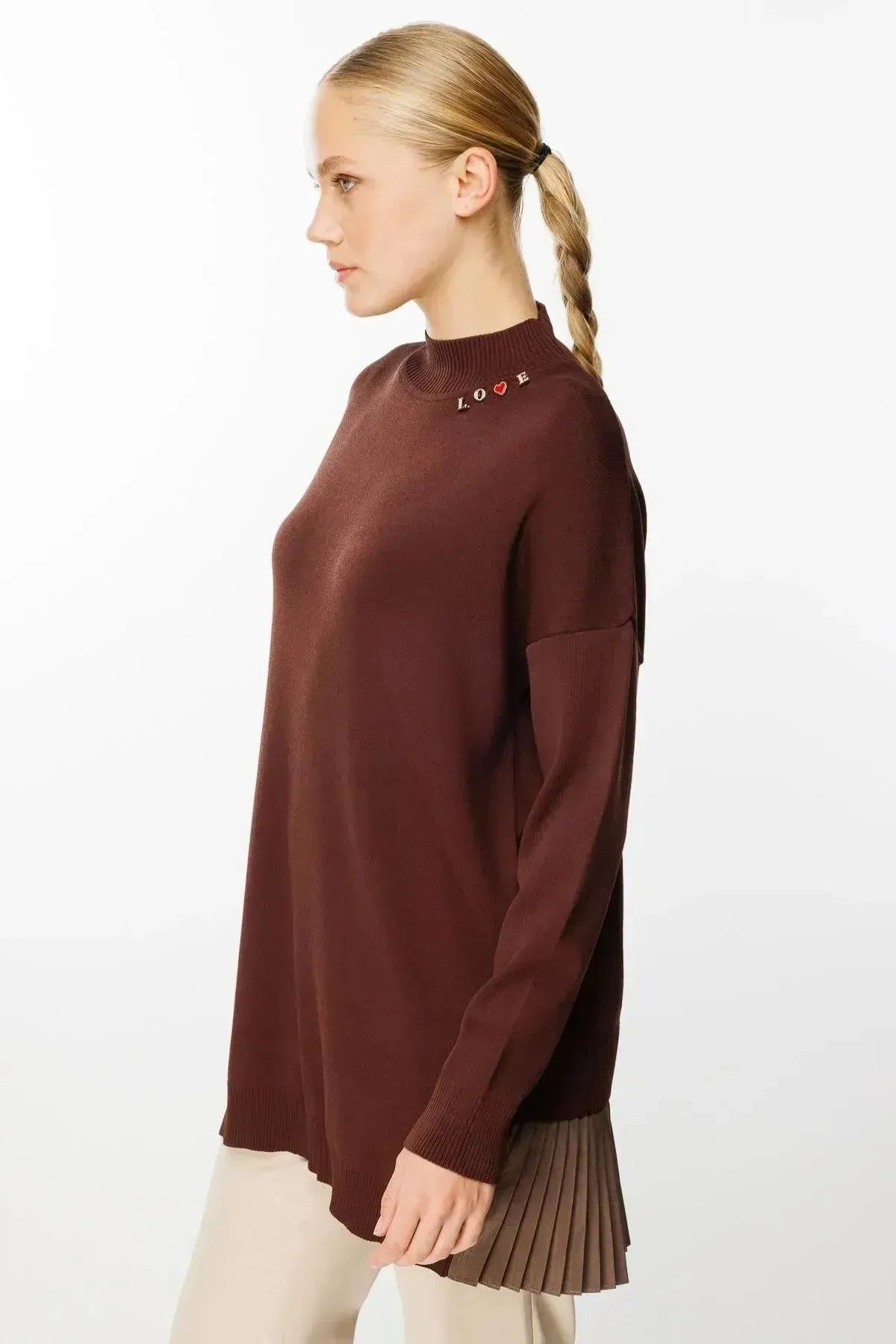 Knitted Tunic with Text Embroidery on the Collar and Pleated Detail on the Back