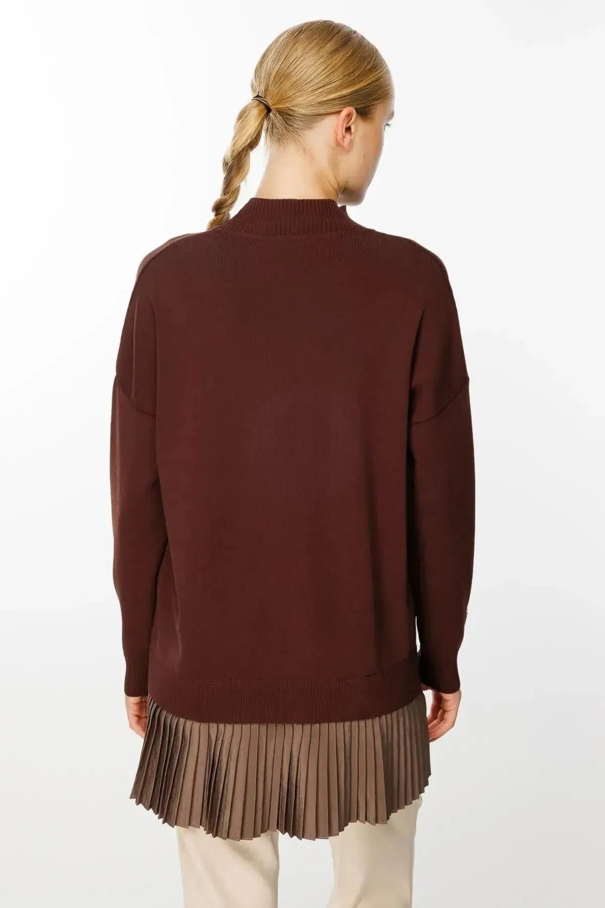 Knitted Tunic with Text Embroidery on the Collar and Pleated Detail on the Back