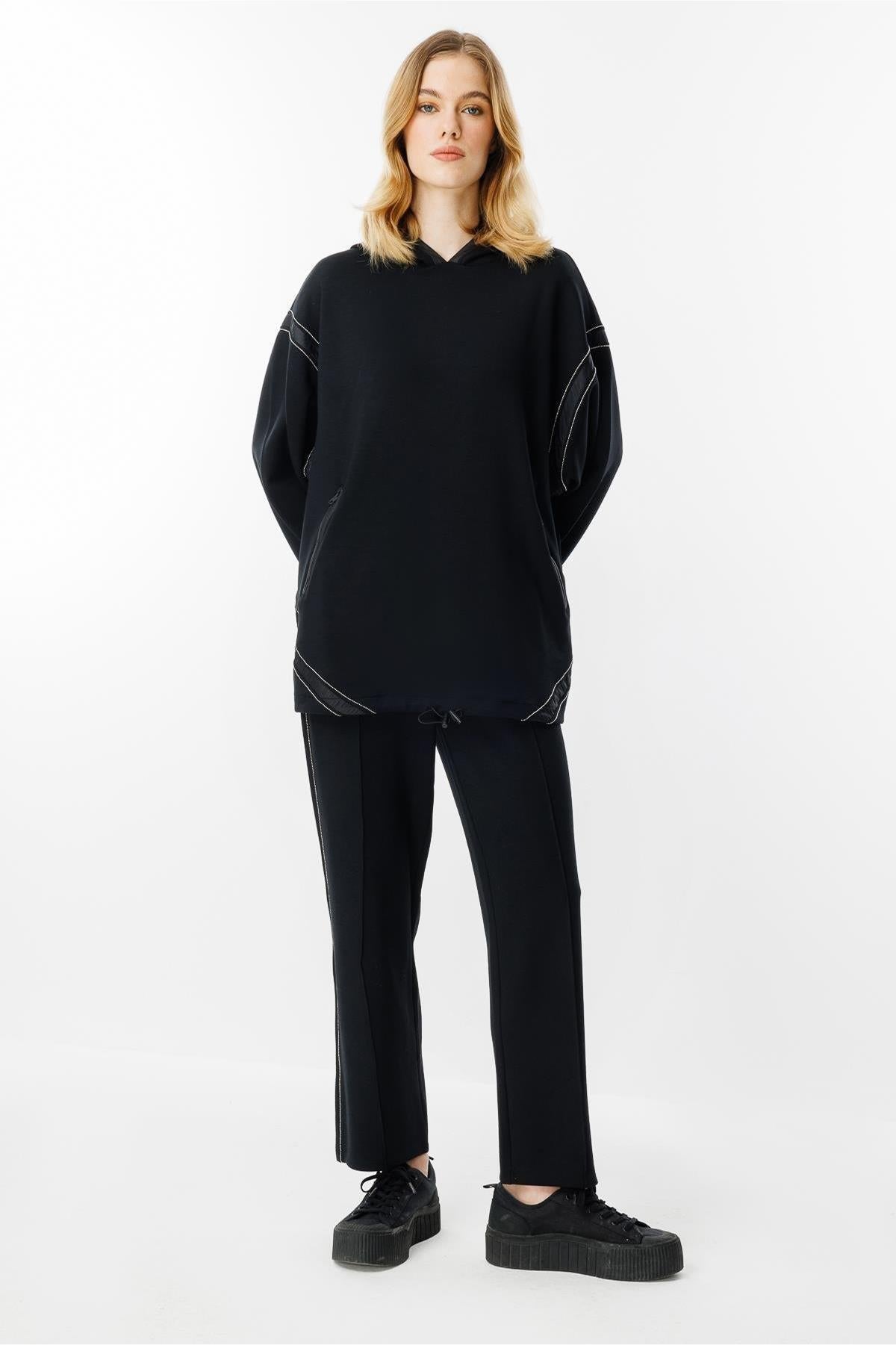 Hooded Chain Detailed Tunic Trouser Set