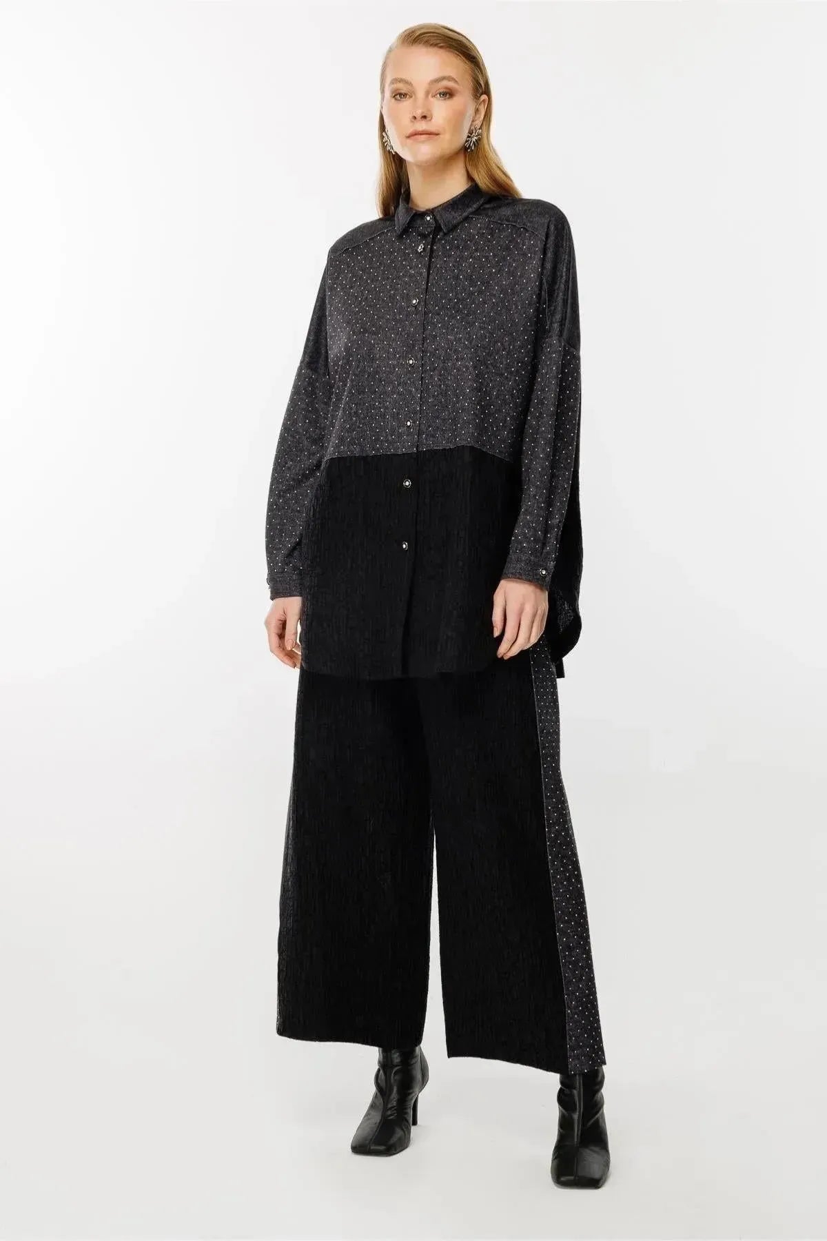Stone Embroidered Trouser Tunic Set
