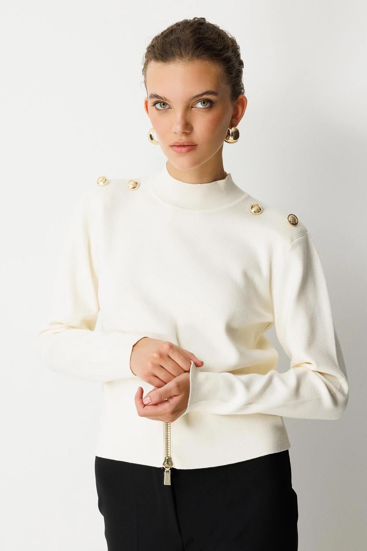 Metal Düğmeli Triko Kısa Tunik