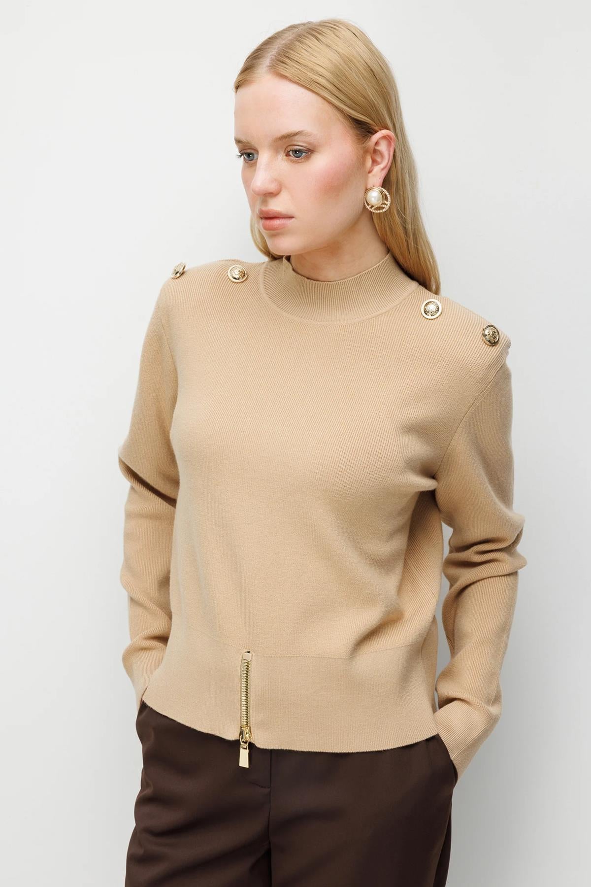 Metal Düğmeli Triko Kısa Tunik