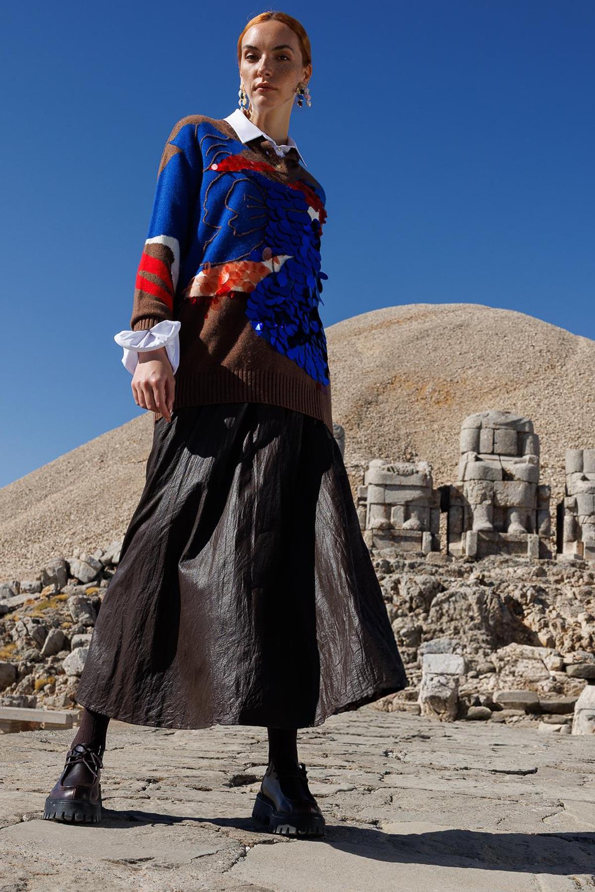 Kırışık Dokulu Deri Görünümlü Etek