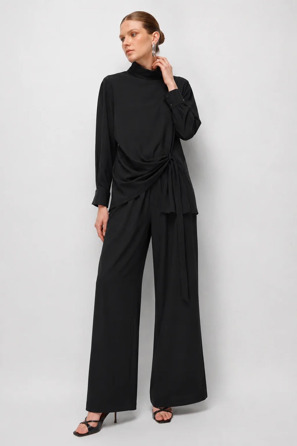 Drape Detaylı Tunik Ve Pantolon Takım