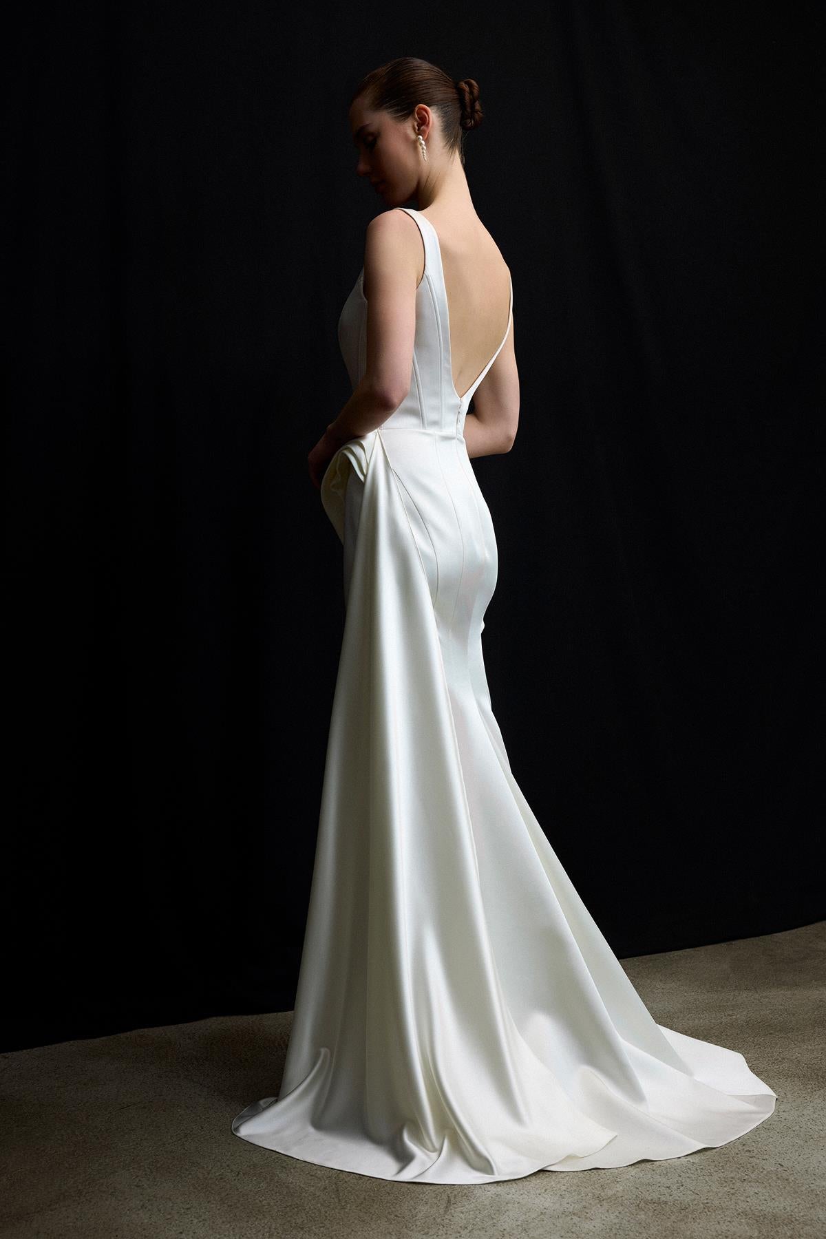 Square Neck and Draped Waist Detail Fish Cut Evening Dress