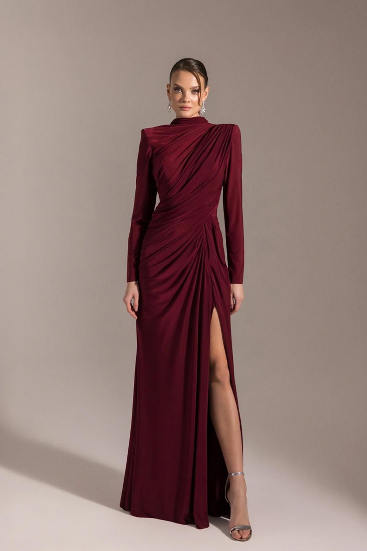 Flower Detailed Slit Evening Dress