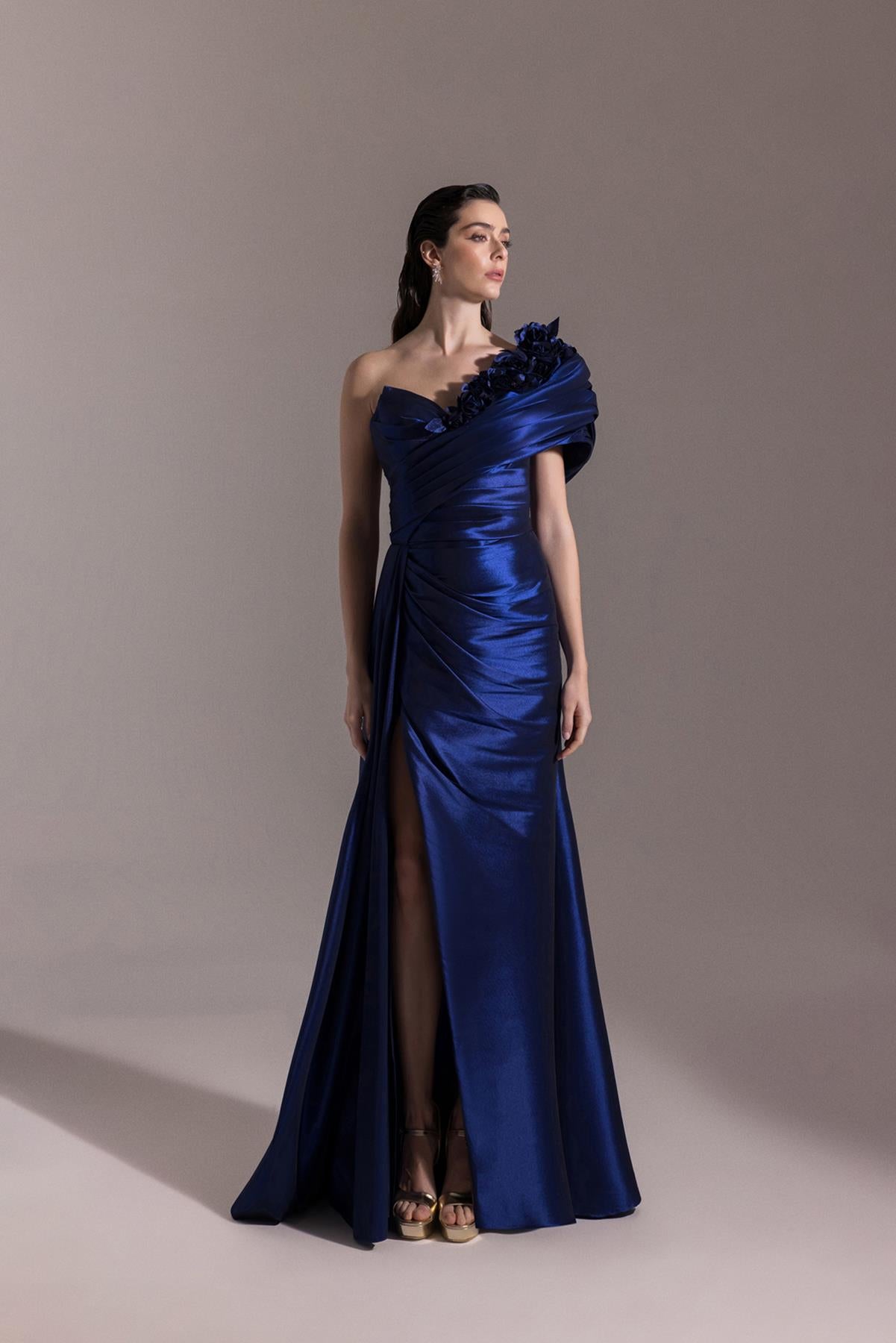 One Shoulder Flower Detailed Slit Evening Dress
