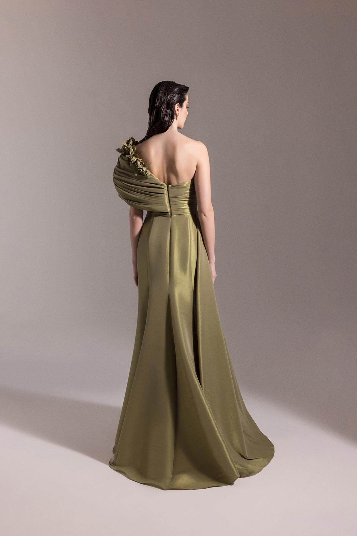 One Shoulder Flower Detailed Slit Evening Dress