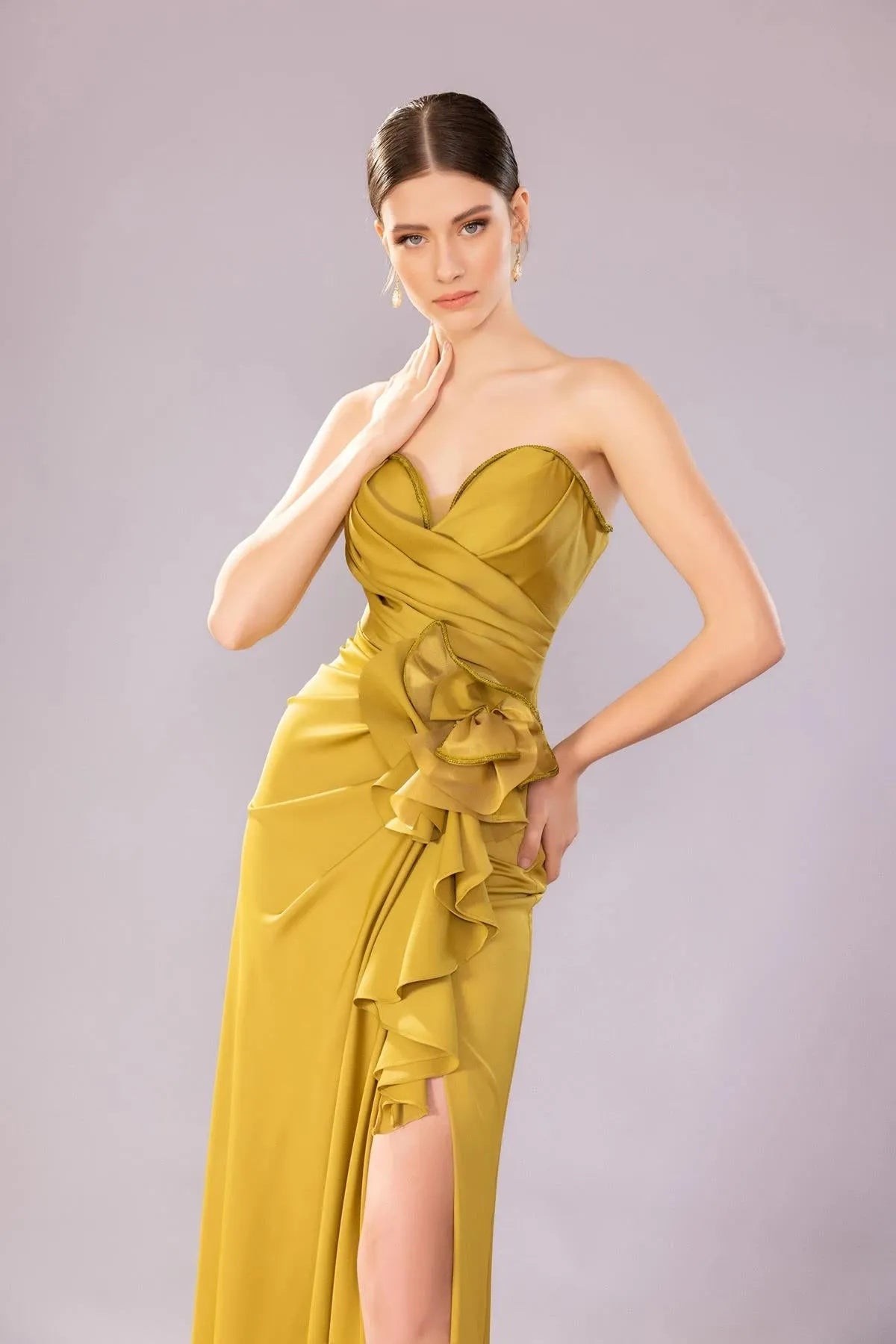 Flounce Skirt Flower Accessory Evening Dress