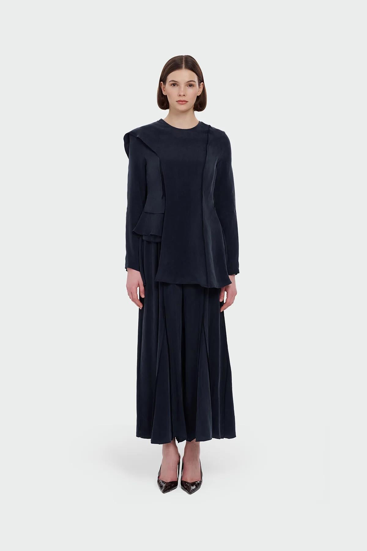 Asimetrik Kesim Bluz Bol Paça Pantolon Takım