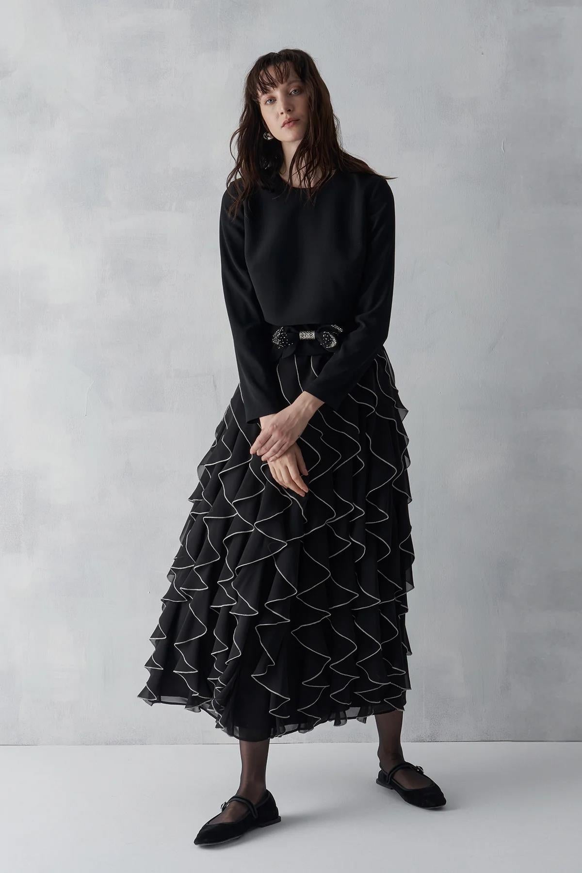 Eteği Fırfır Detaylı Beli Fiyonklu Bluz Takım