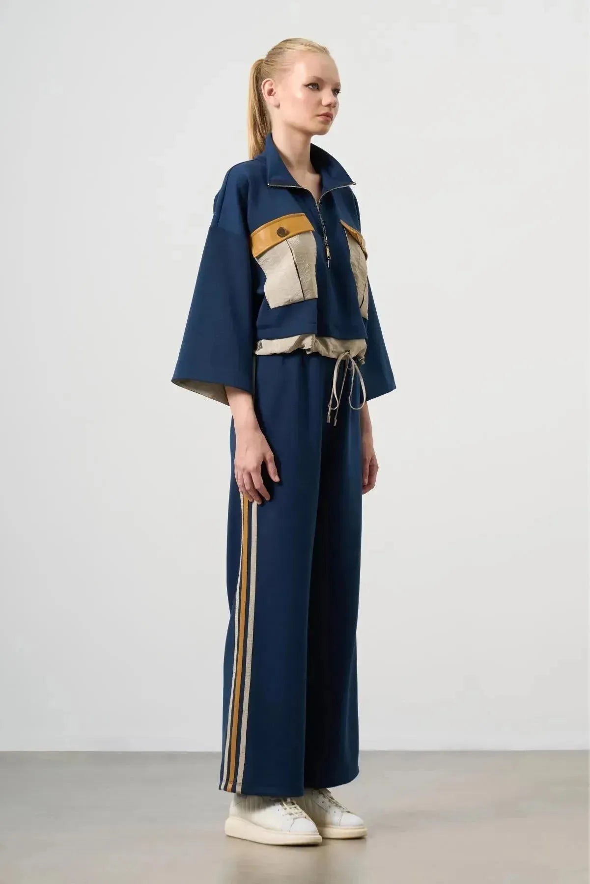 Stripe Detailed Wide Leg Trousers