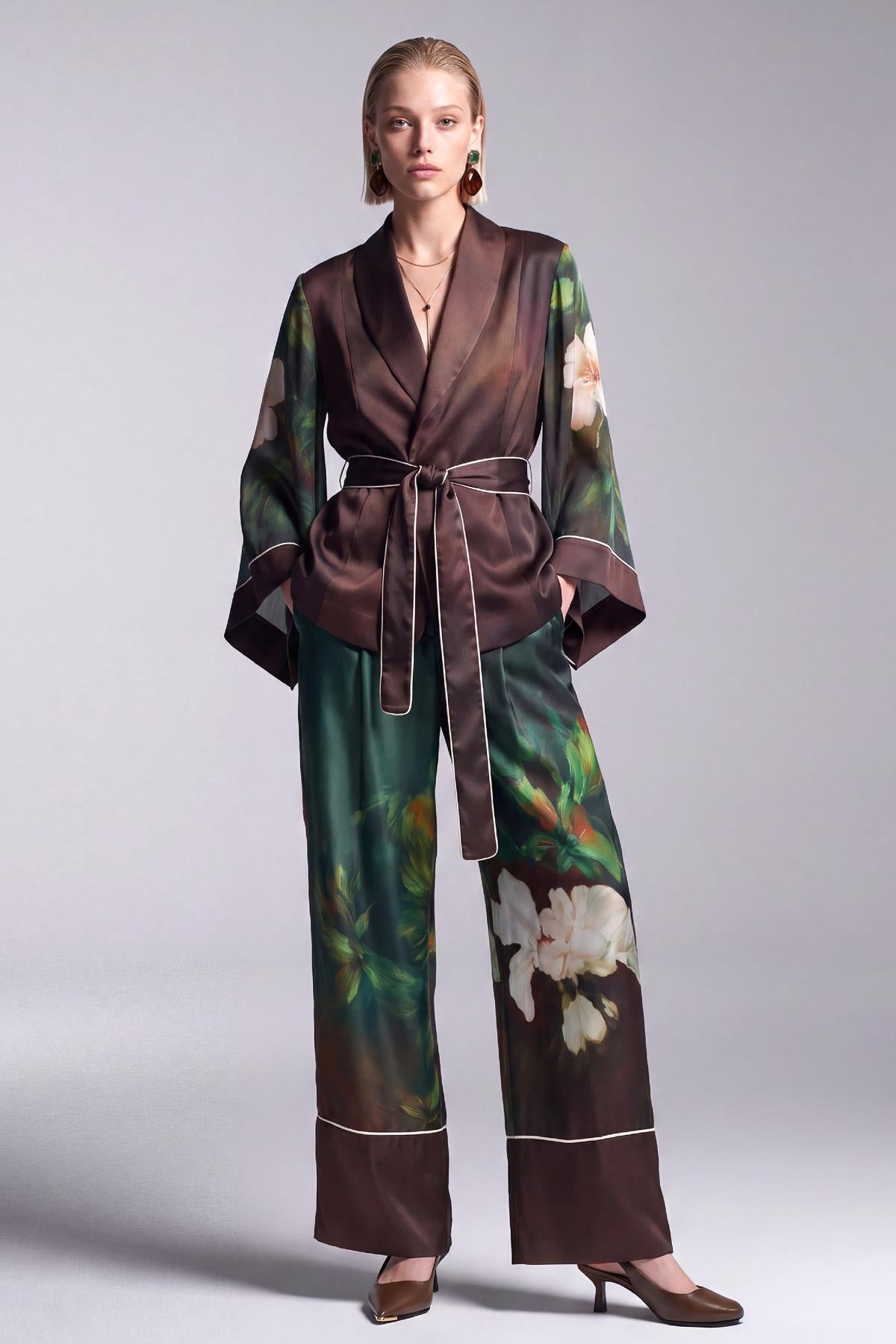 Çiçek Desenli Kimono Form Saten Ceket