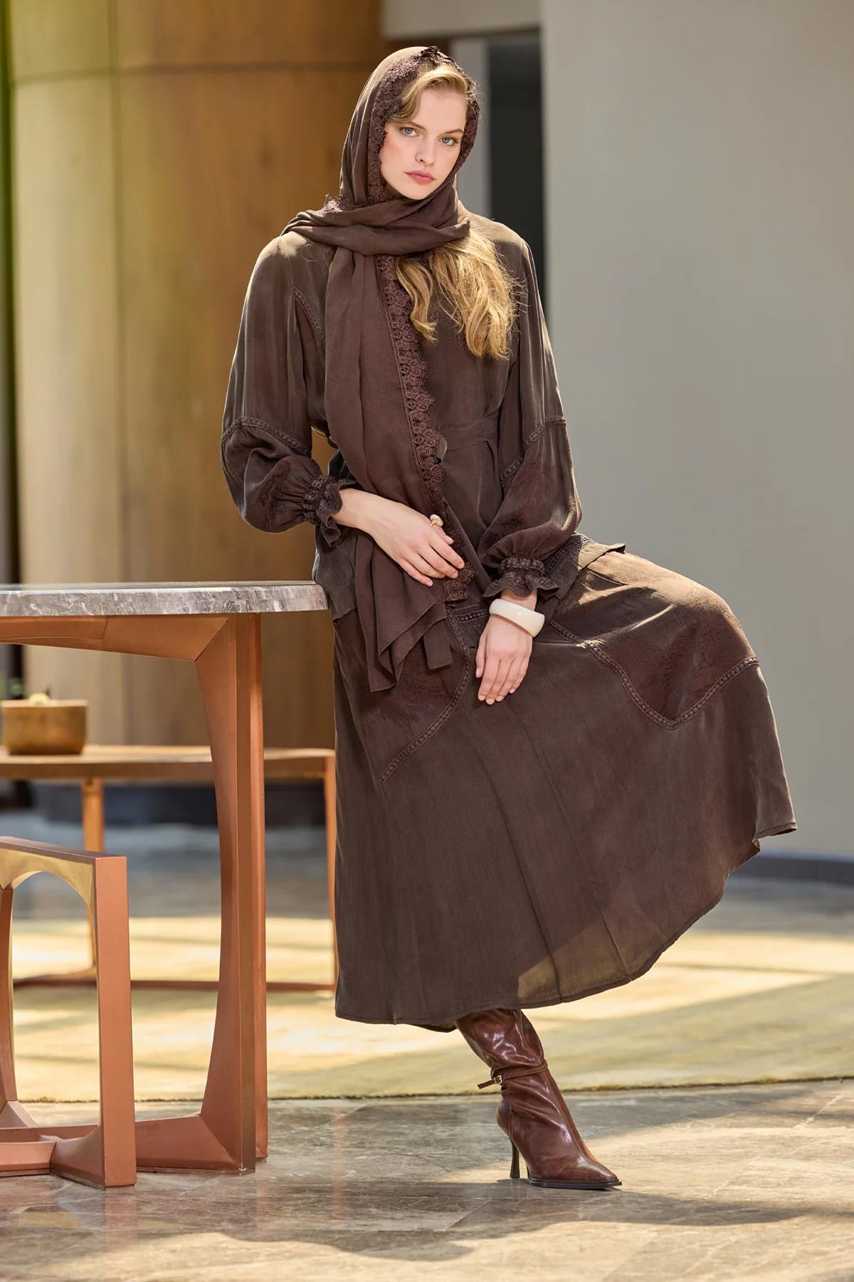 Lace Detailed Belted Shawl Cupro Dress