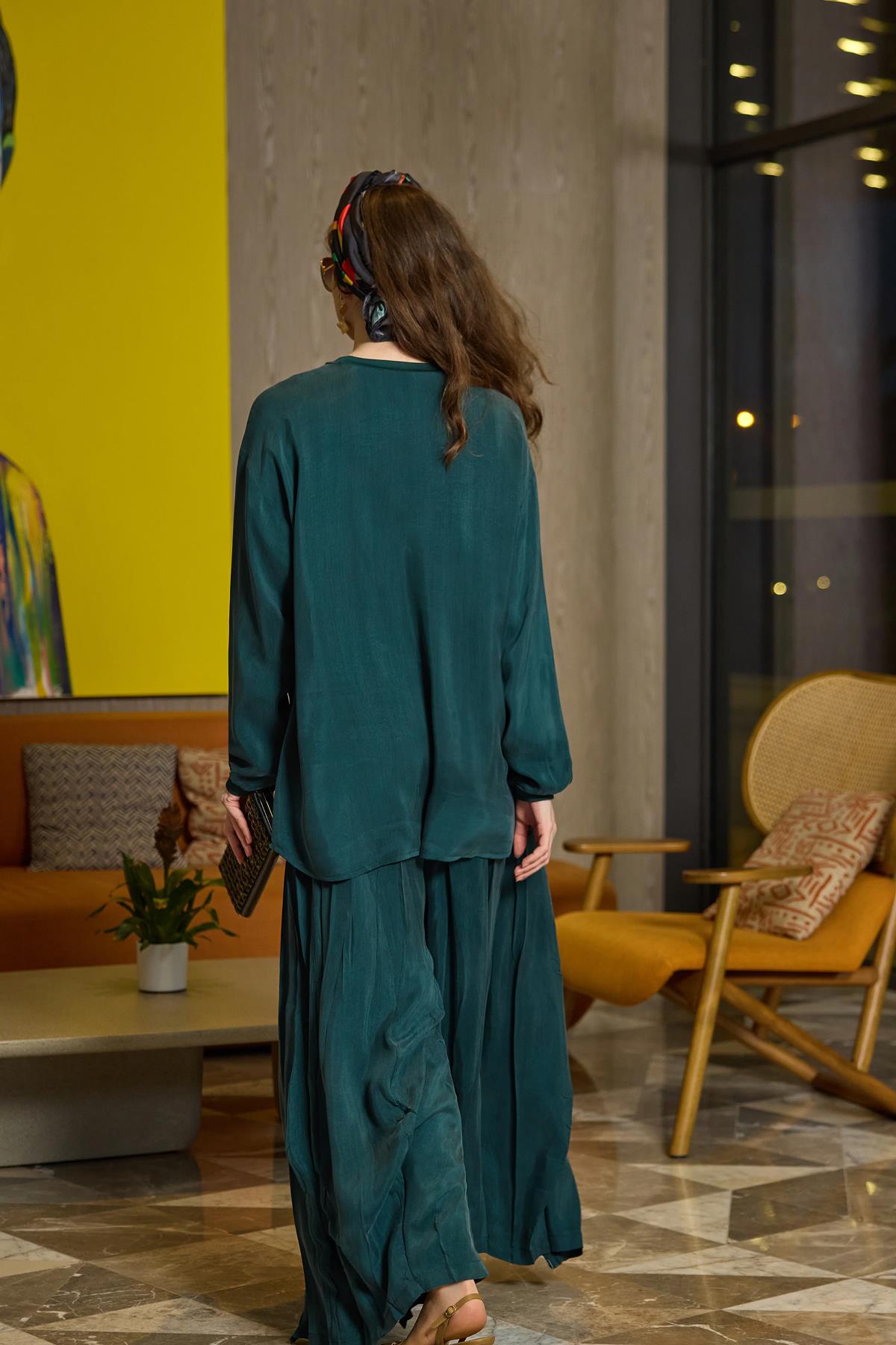 Cepli Tunik Fermuar Detaylı Pantolon Cupro Takım