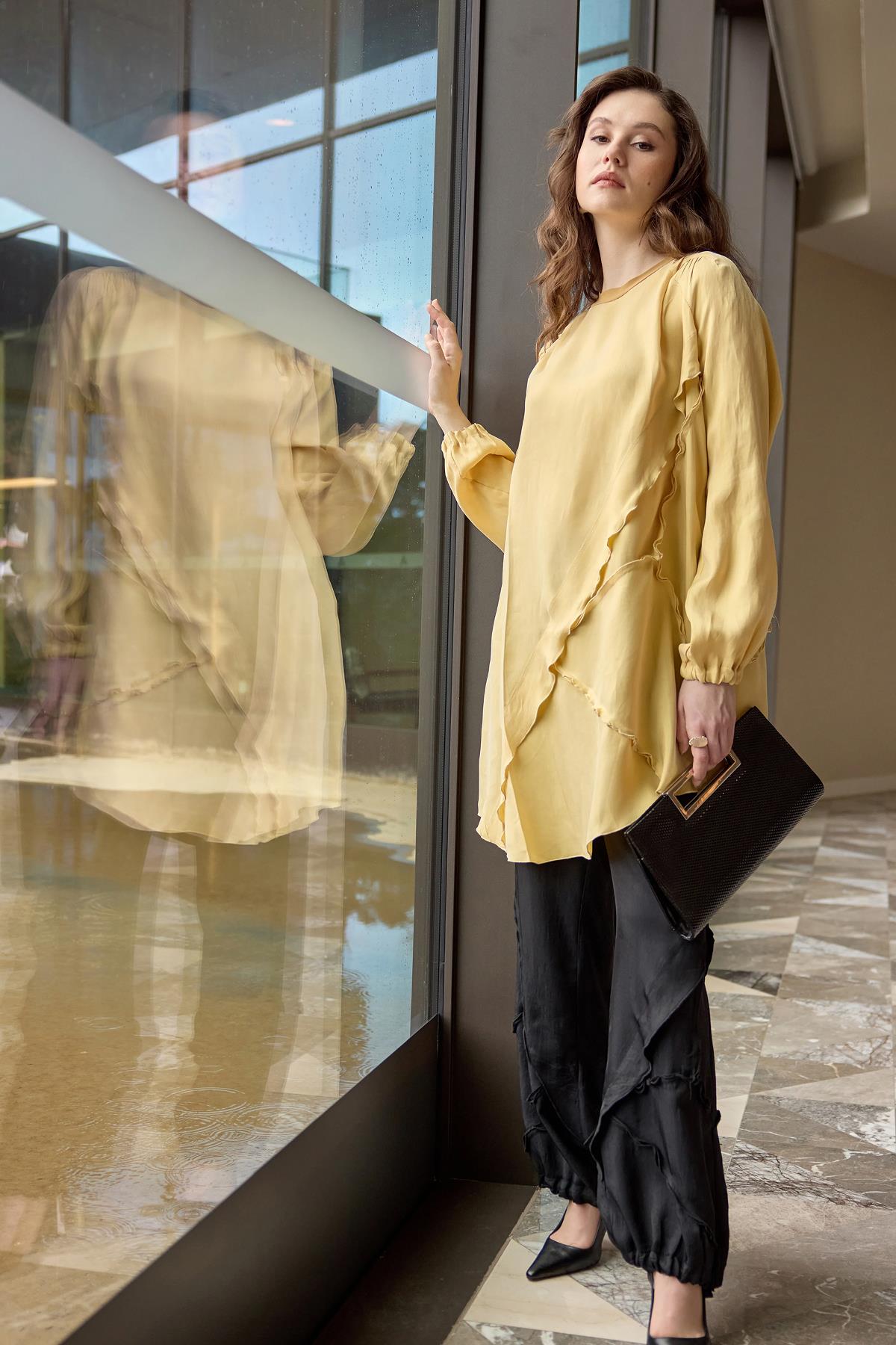 Asimetrik Dikiş Detaylı Tunik