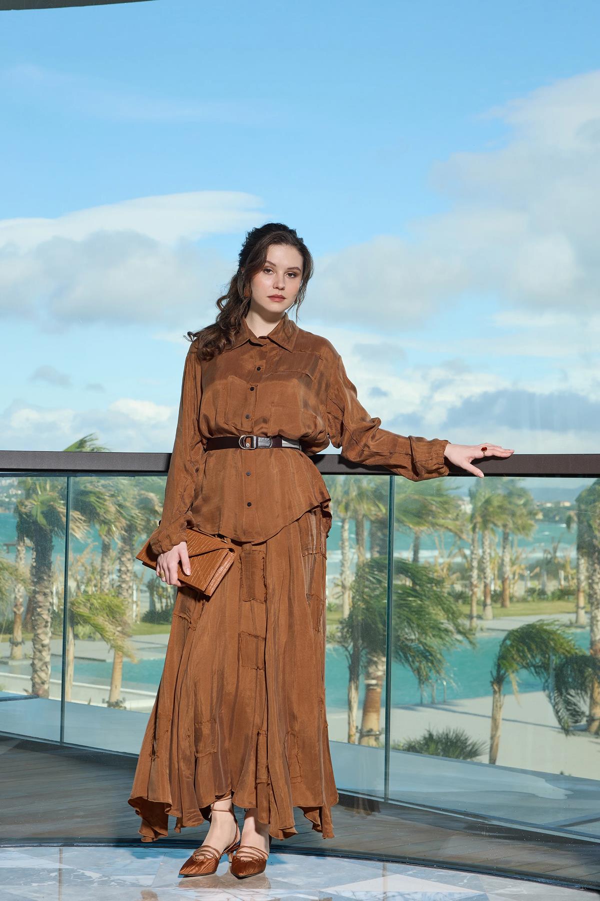 Düğmeli Gömlek Yama Detaylı Etek Cupro Takım