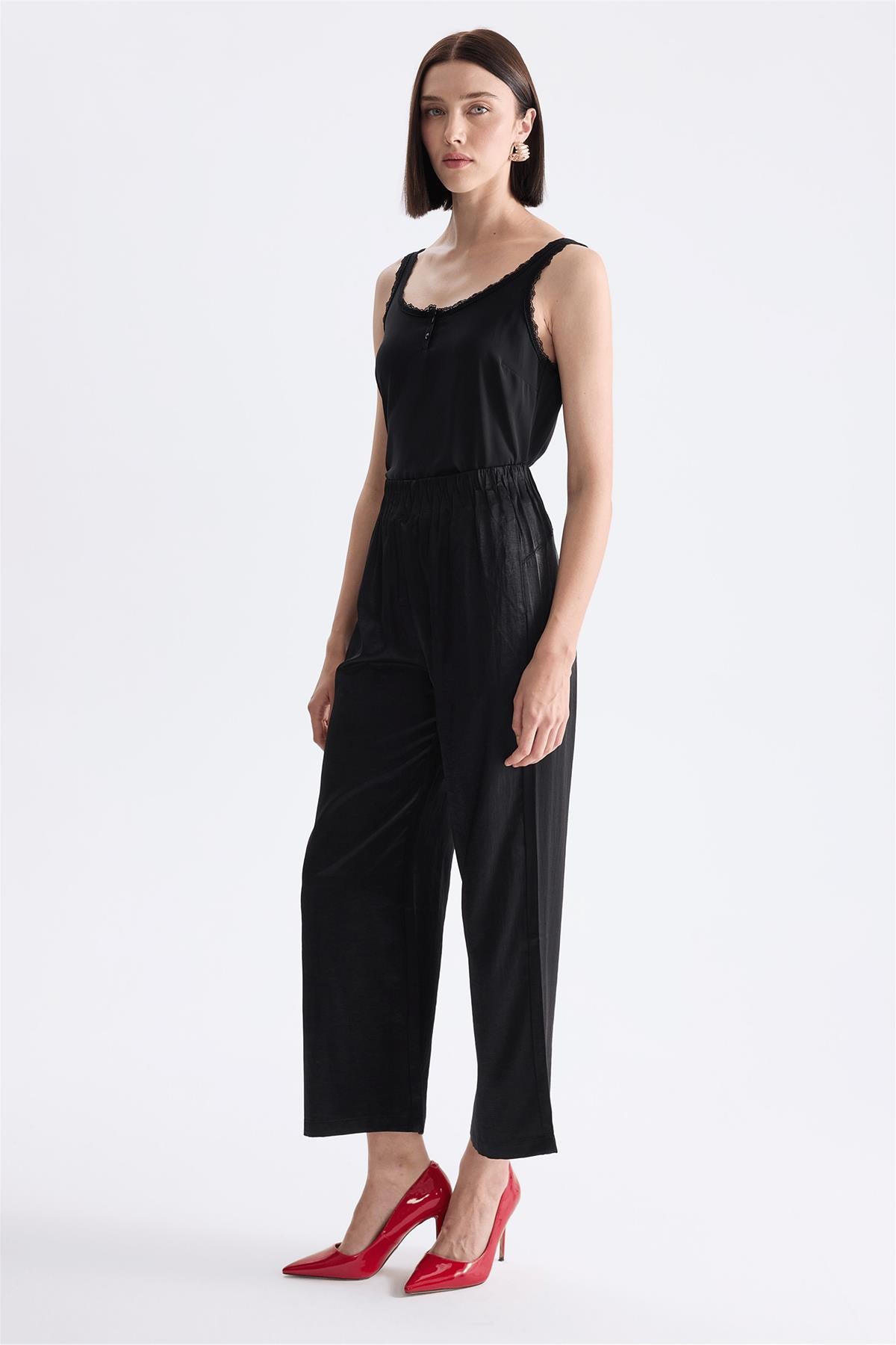 Elastic Waist Wide-Leg Trousers