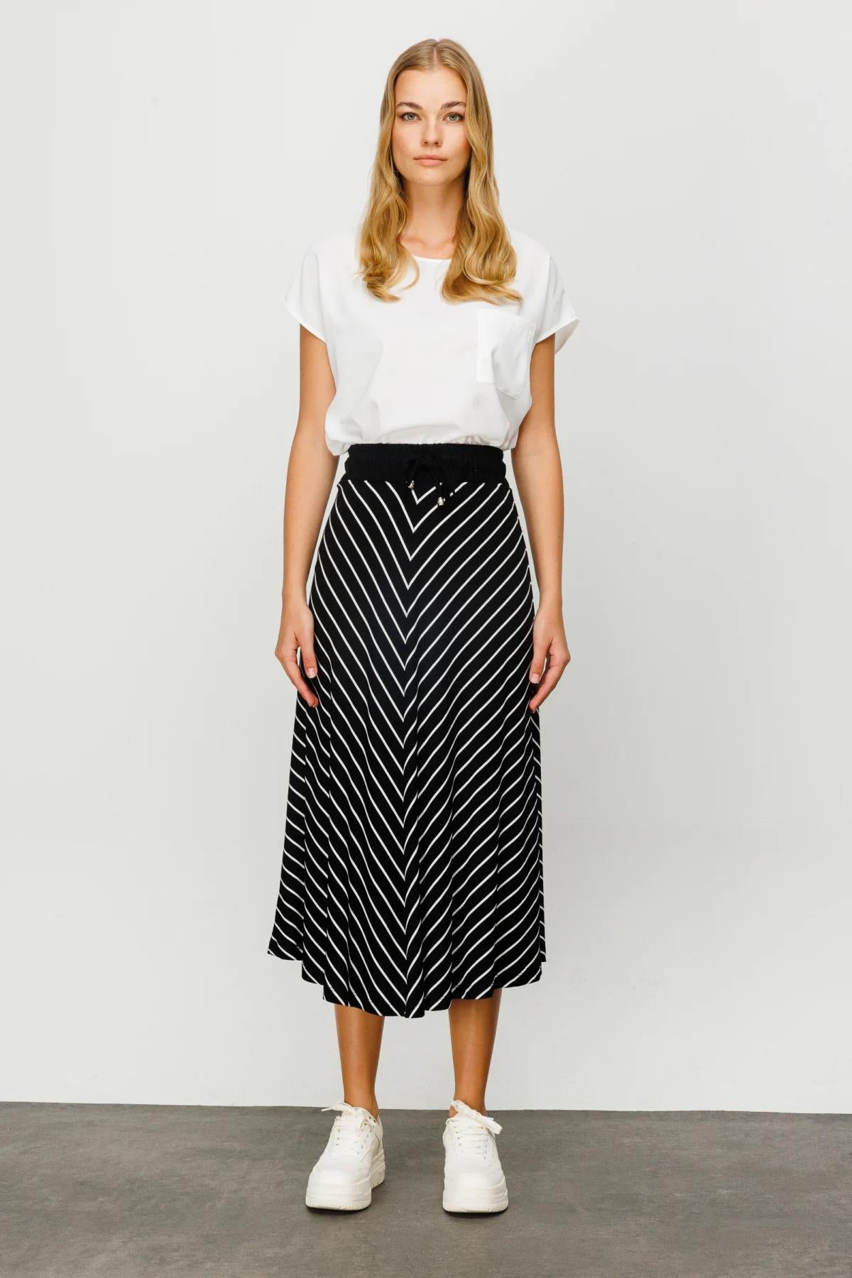 Çizgili Midi Boy Etek