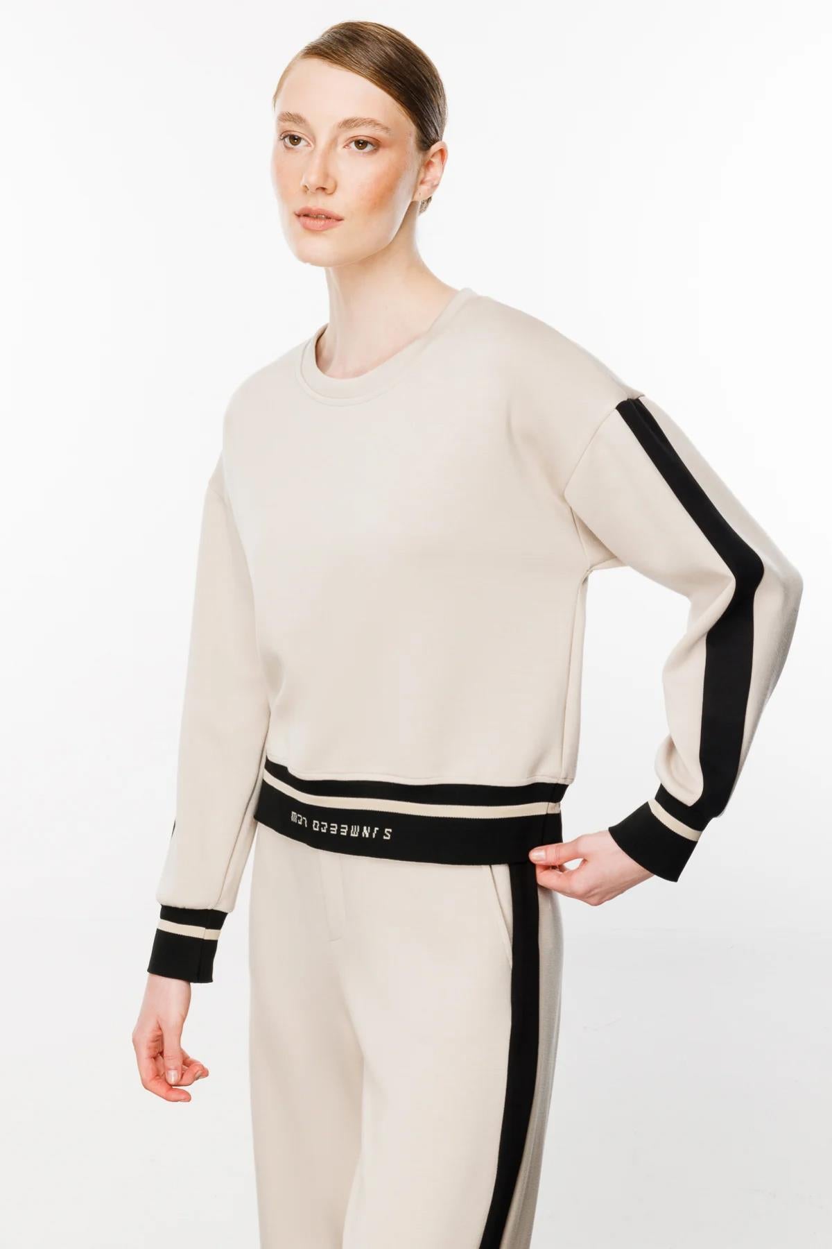 Uzun Kol Sıfır Yaka Üst Eşofman