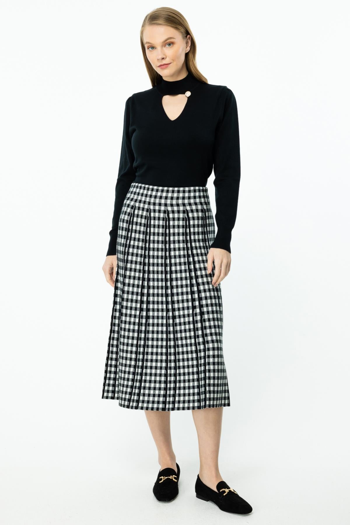 Plaid Midi Length Knitwear Skirt