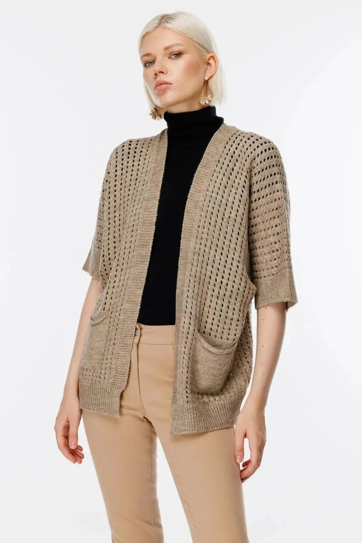 Mesh Patterned Back Star Cardigan