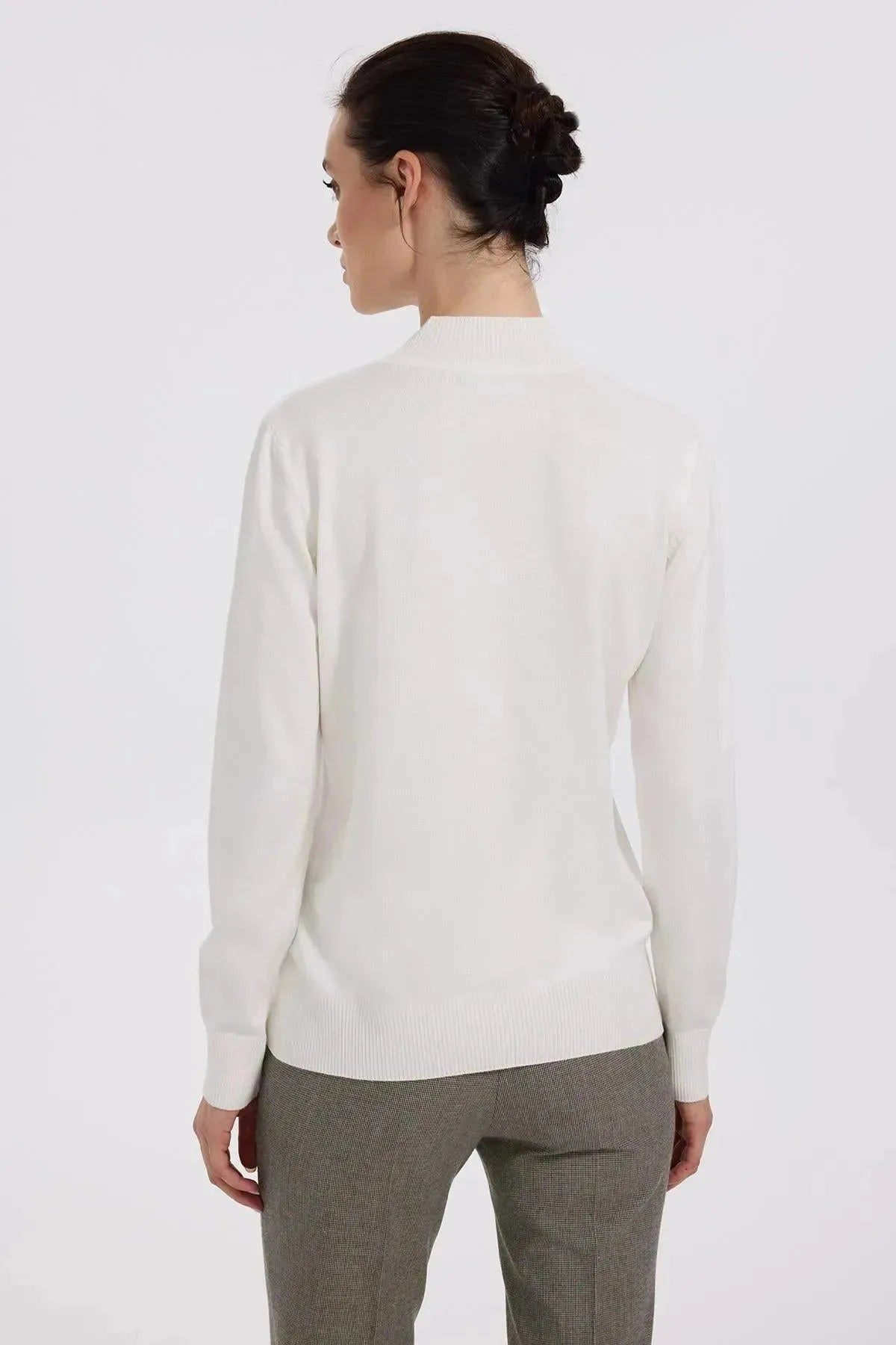 Floral Embroidered Sweater
