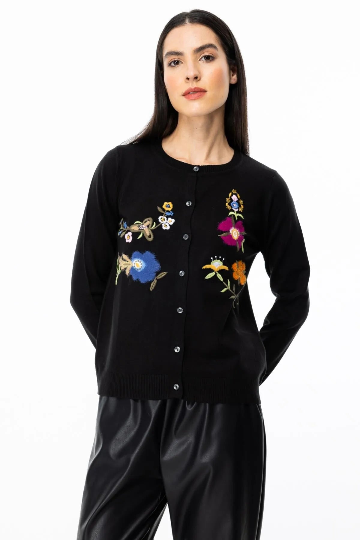 Embroidered Buttoned Cardigan