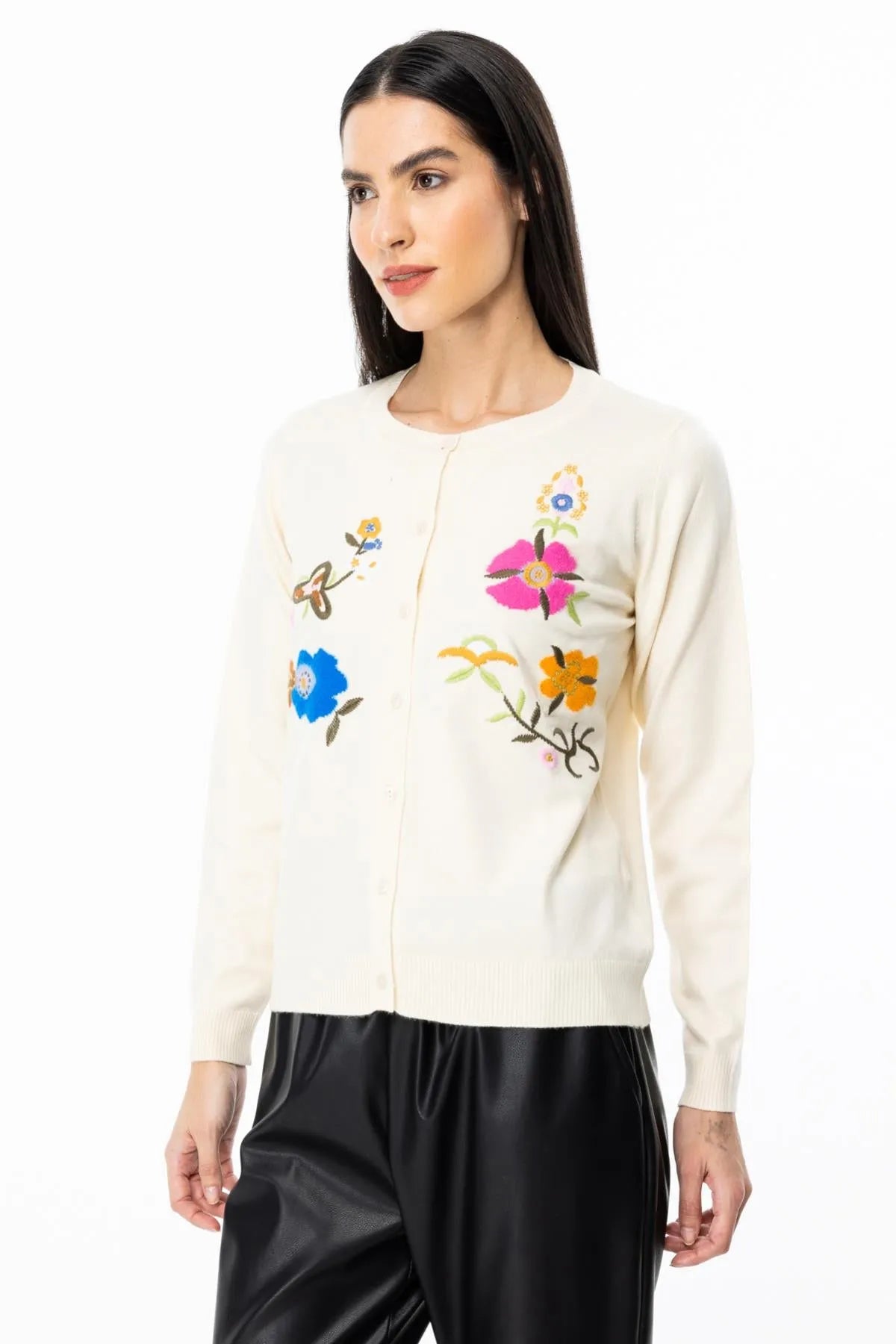 Embroidered Buttoned Cardigan